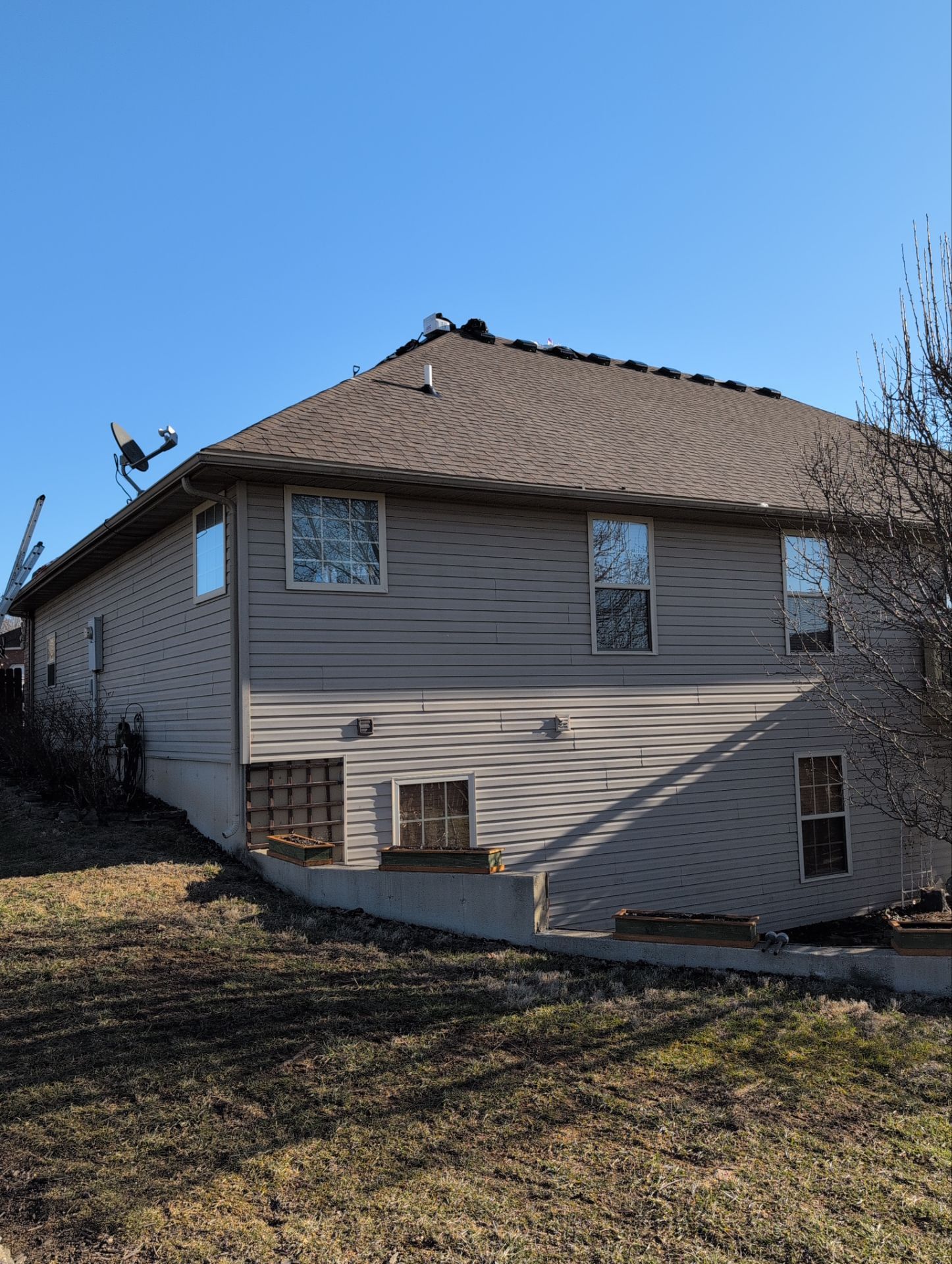 Roof Replacement & Seamless Gutters in Ozark by Table Rock Design + Build