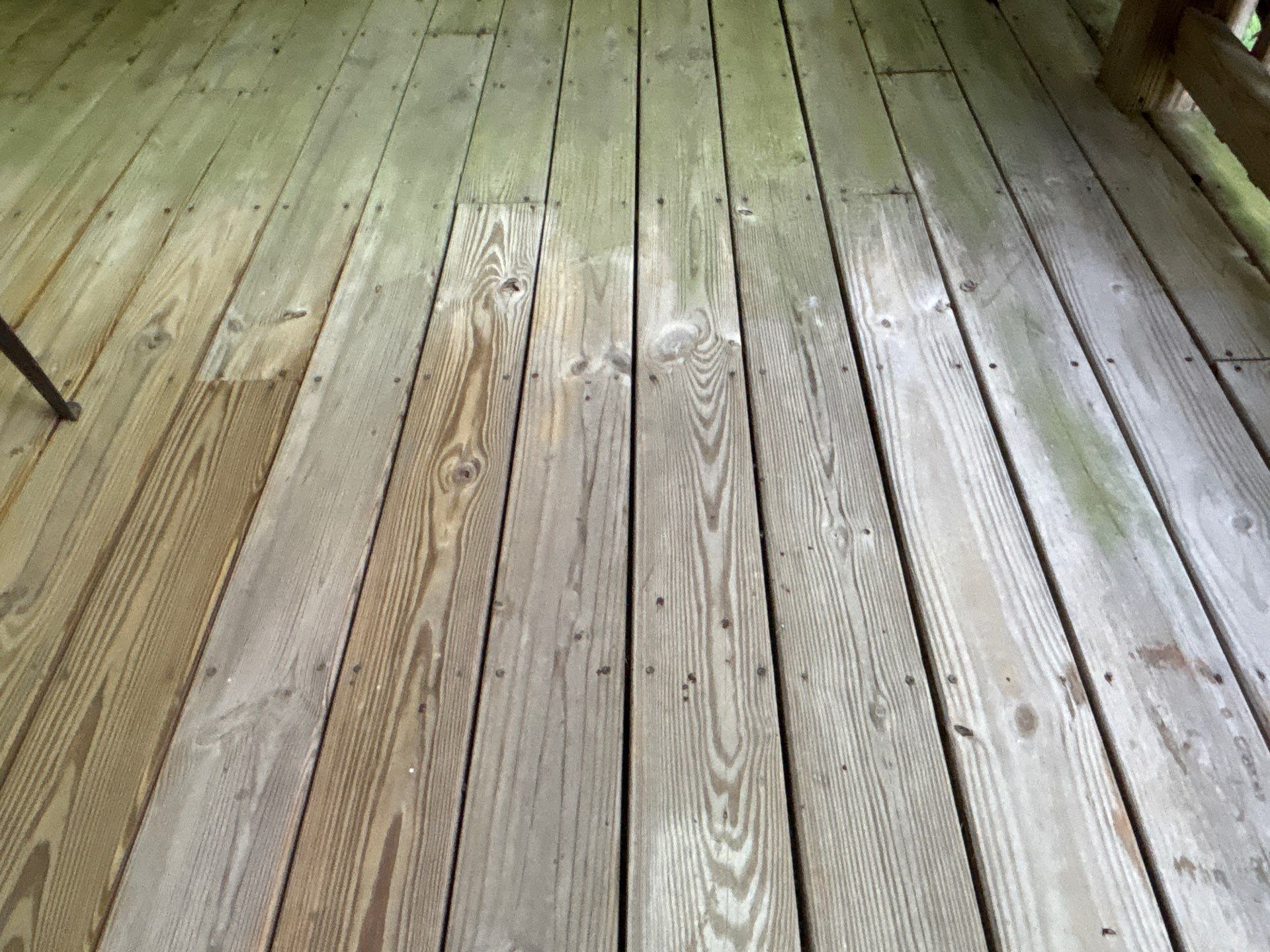 Wood Deck using Wood Sealant by DuraSeal