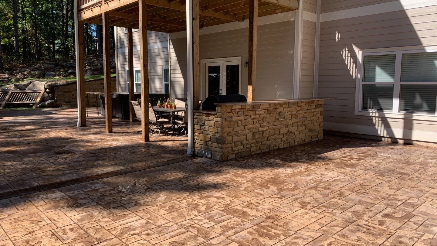 Outdoor Kitchen using Clifrock Panels by Xtreme Concrete Services