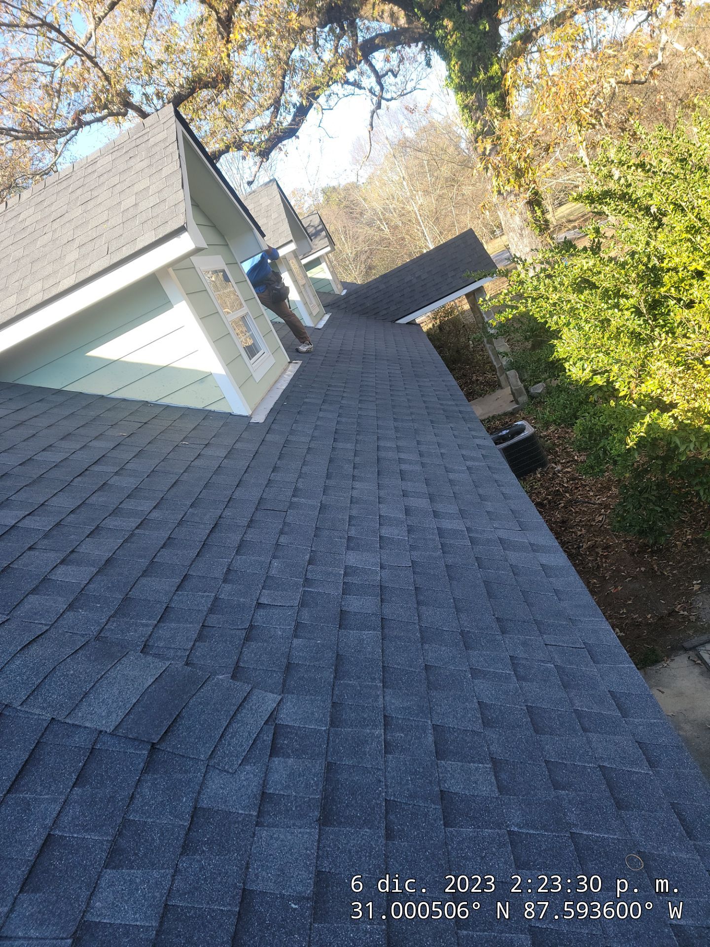 Jaye by IAM Roofing LLC