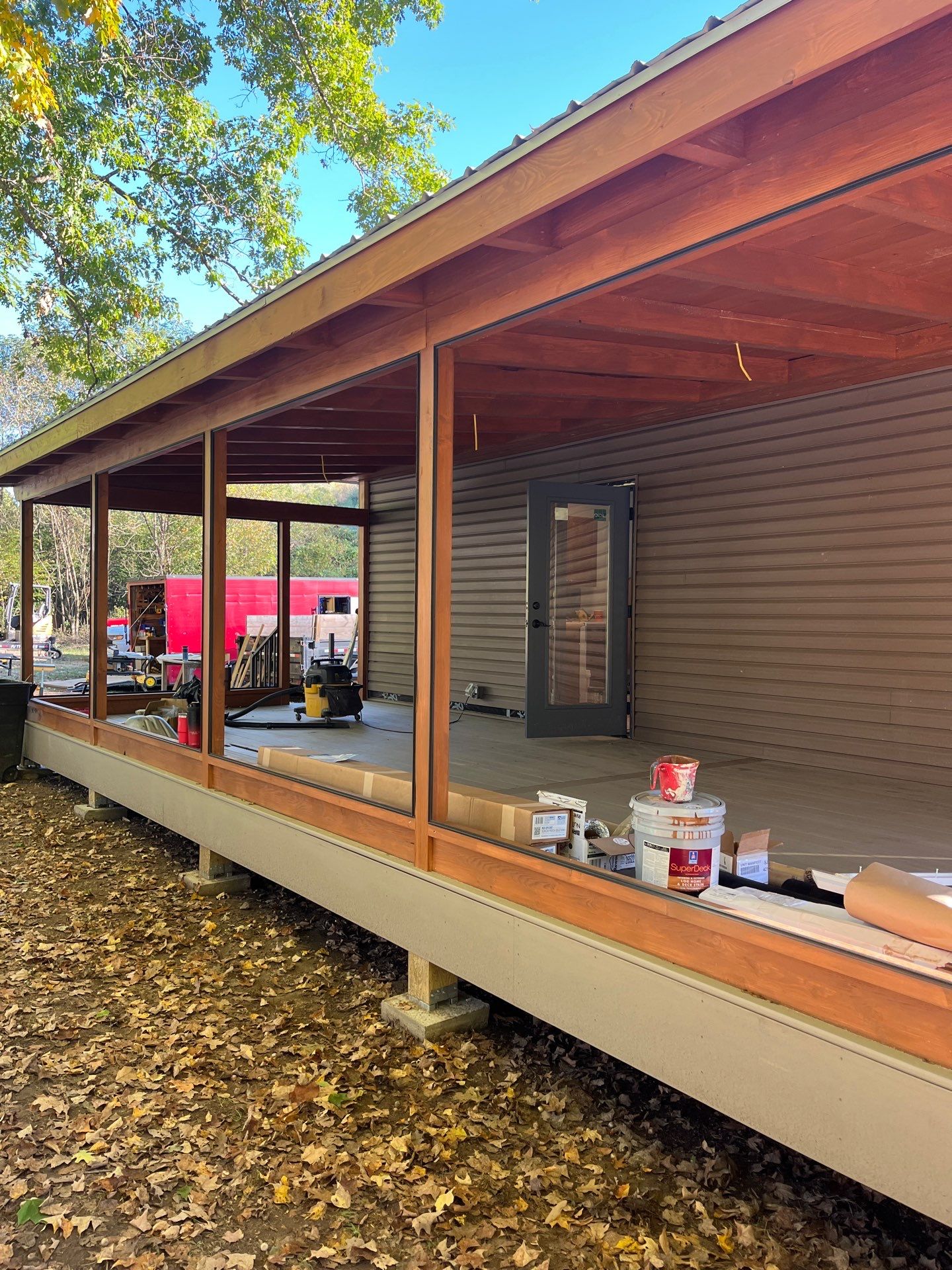 Custom Composite Deck and Screened Porch Addition in Hinton by Walnut Hollow Decks & Outdoor Living