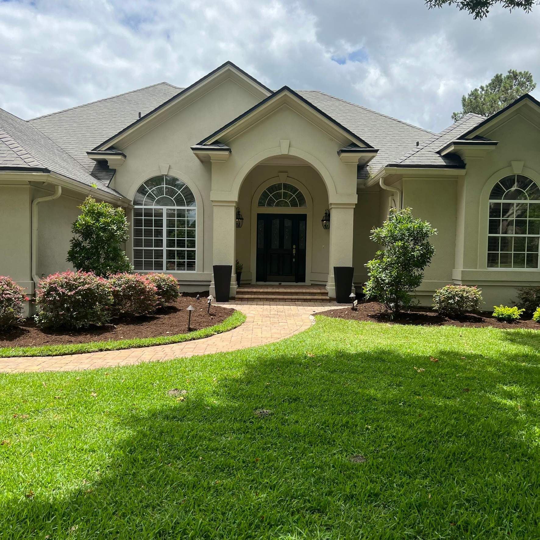 Plant & Mulch Installation | Deerwood Country Club by ProGreen Services