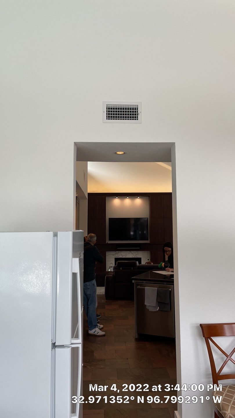 Modern & Clean Kitchen by SLM General Contractors & Roofing