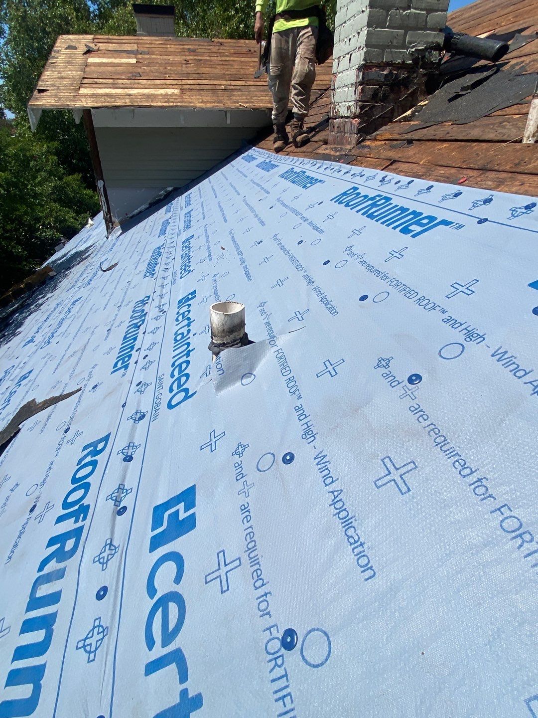 Project in Smithfield - Certainteed Landmark Mojave Tan by Pro Performance Roofing