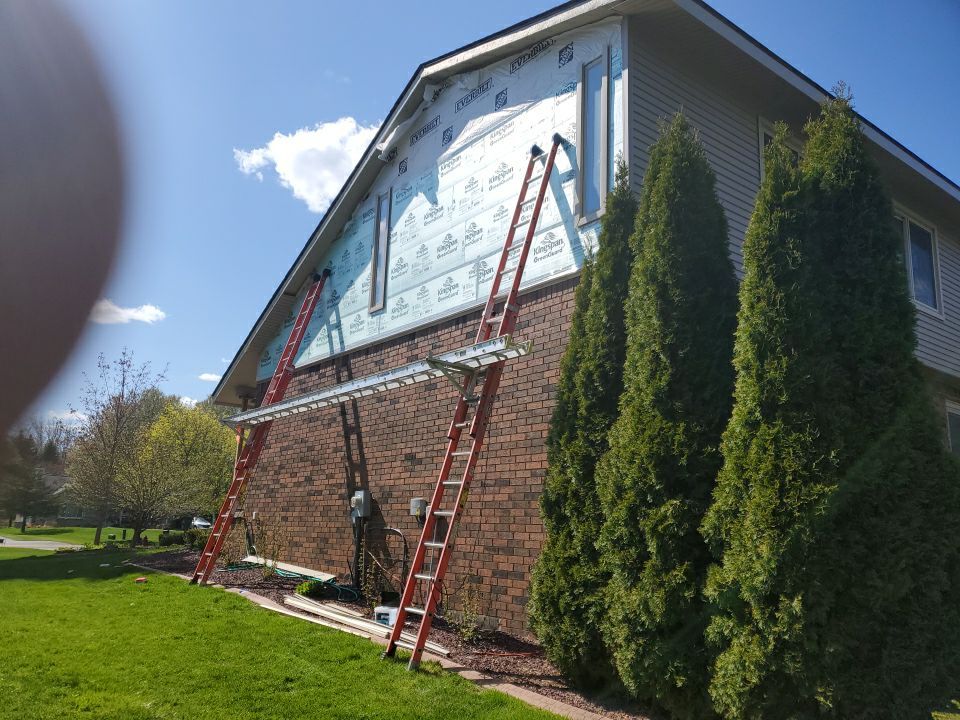 Siding Replacement using Certainteed Restoration Classic D4 by 180 Contractors