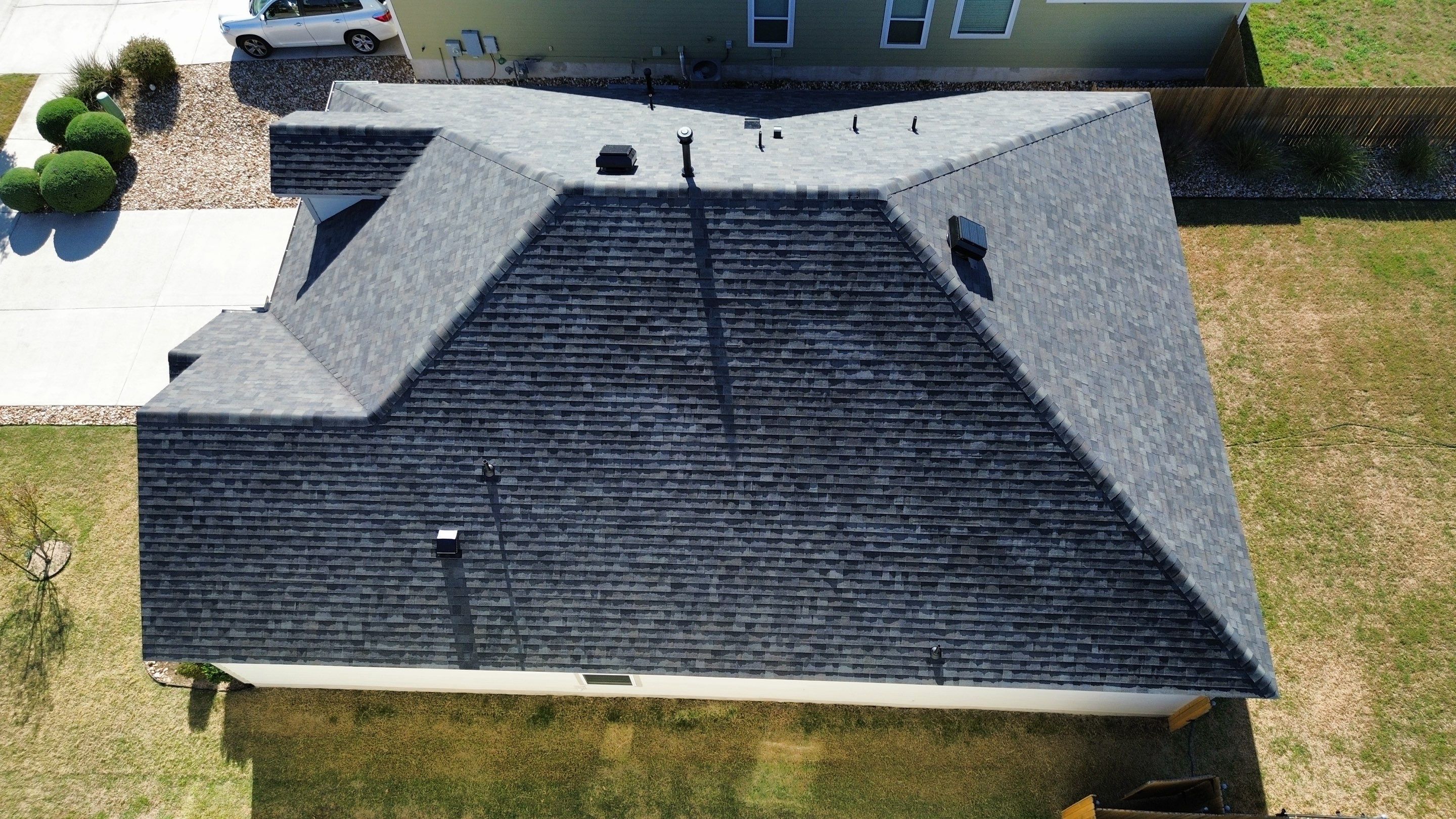 Malarkey Vista AR – Storm Grey Roof + Solar Attic Fan | Leander, TX Installation by Kstylez Roofing & Construction
