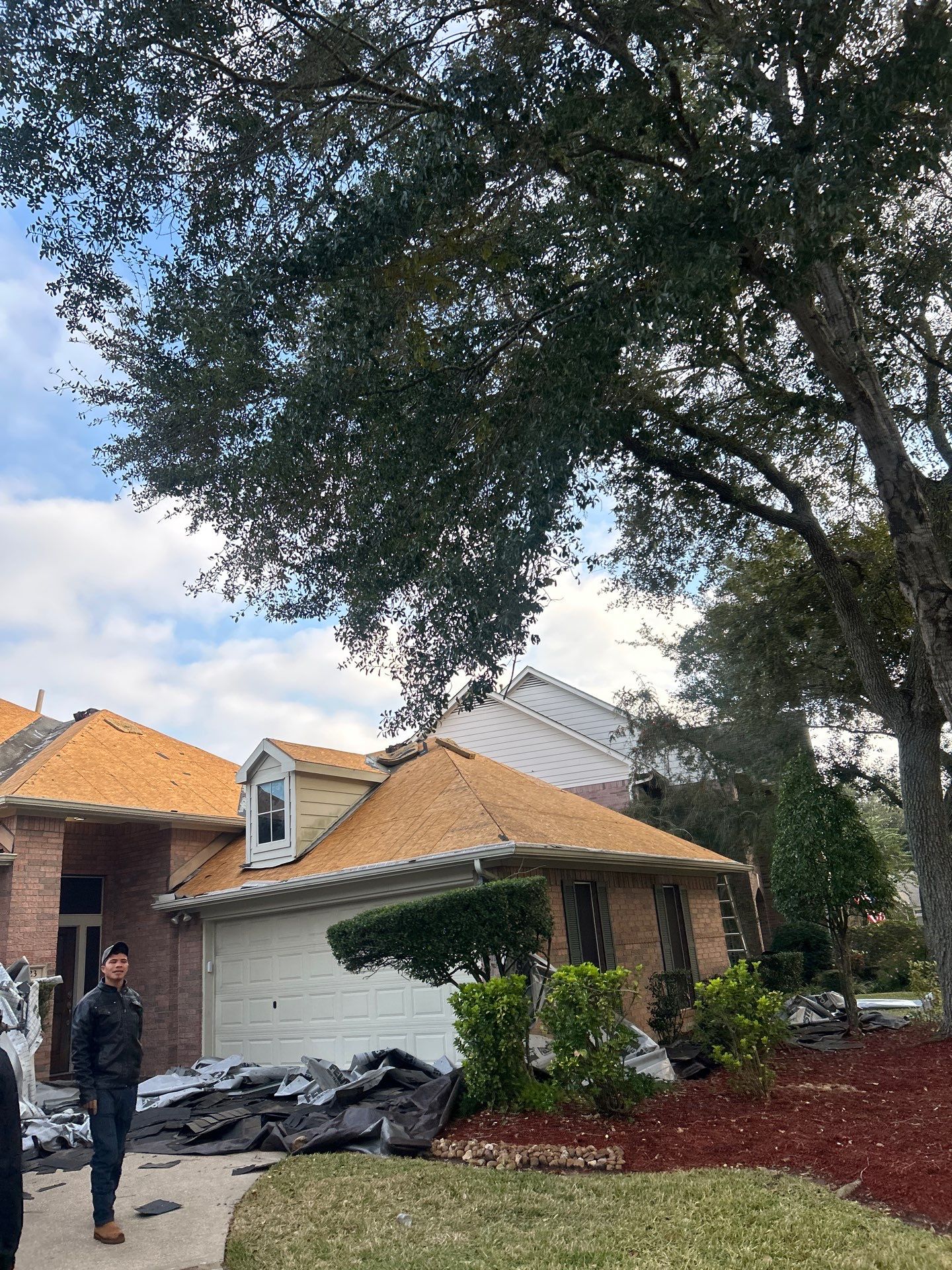 Roof Replacement in Friendswood TX by Roof Repair Company