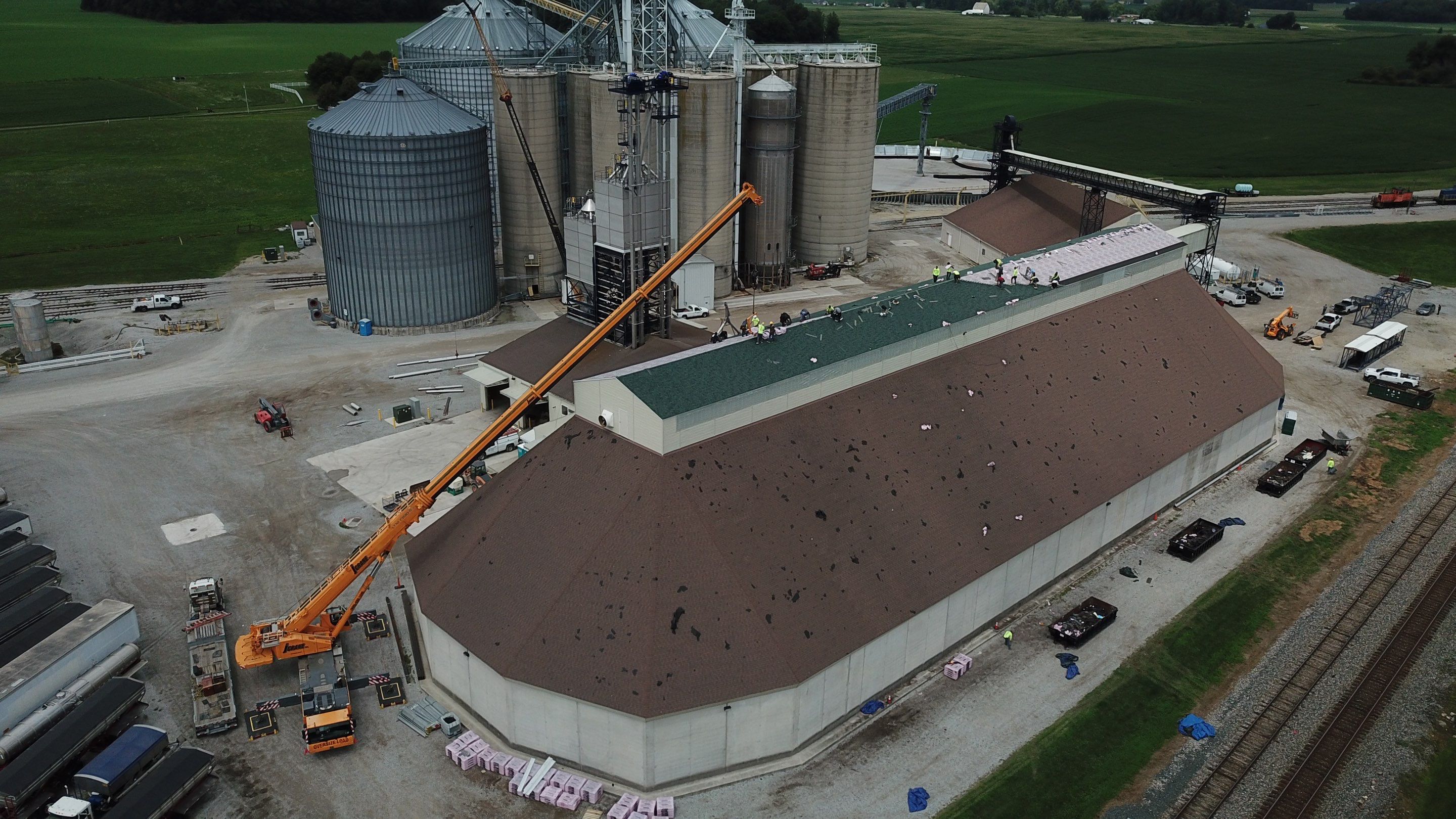 Commercial Roofing Installation using Duration Series Shingles - Chateau Green  by RoofX 