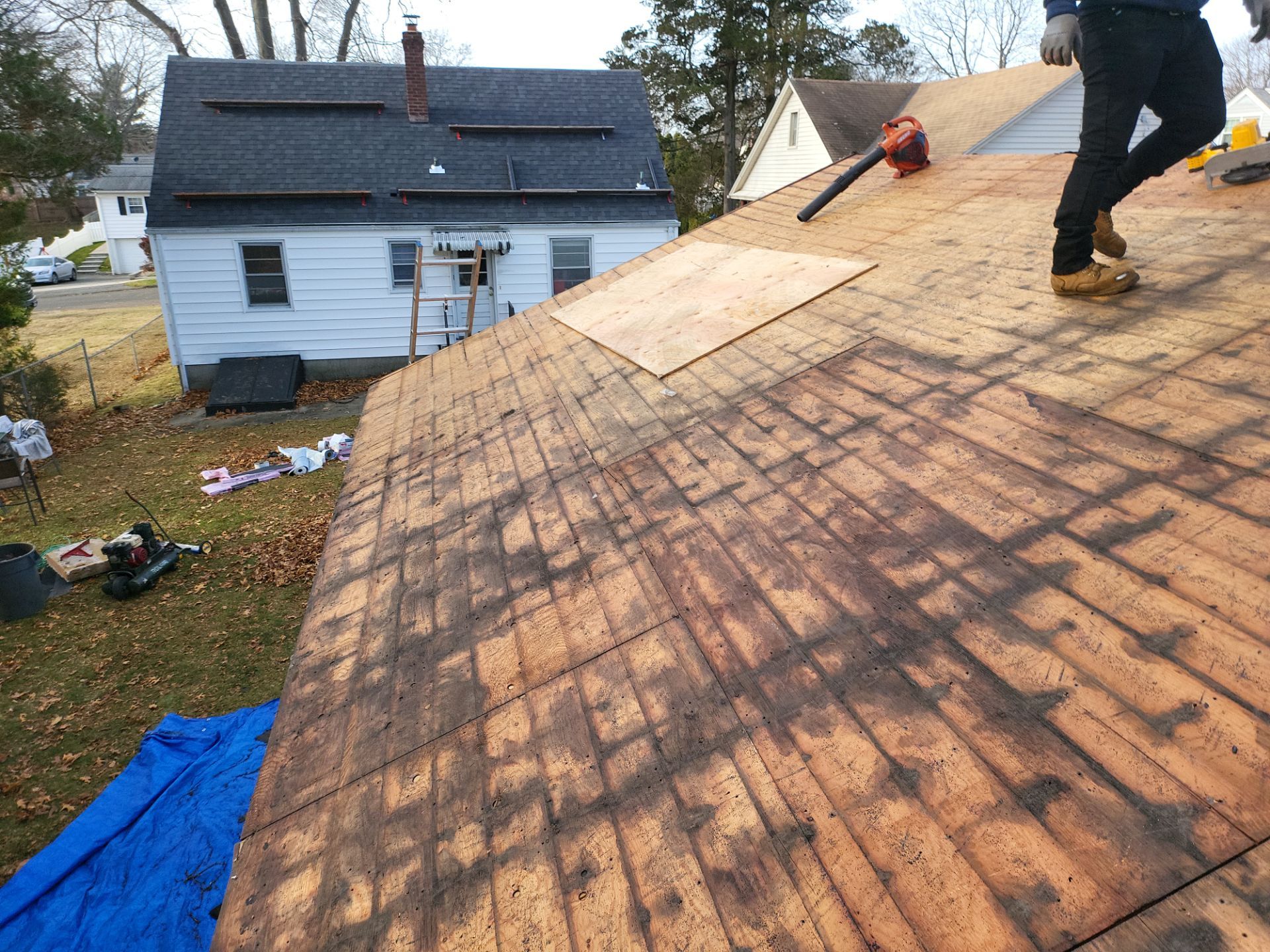 Residential Roofing Installation using Owens Corning TruDefinition by A Plus Exterior
