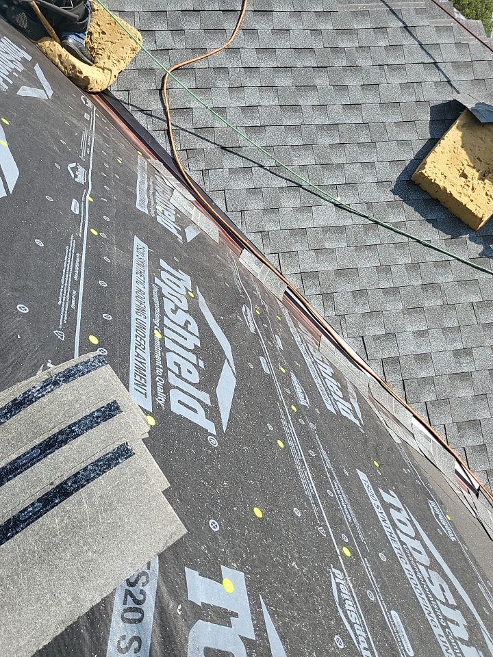 GAF Timberland Color: Pewter Gray by Eagle Eye Roofing