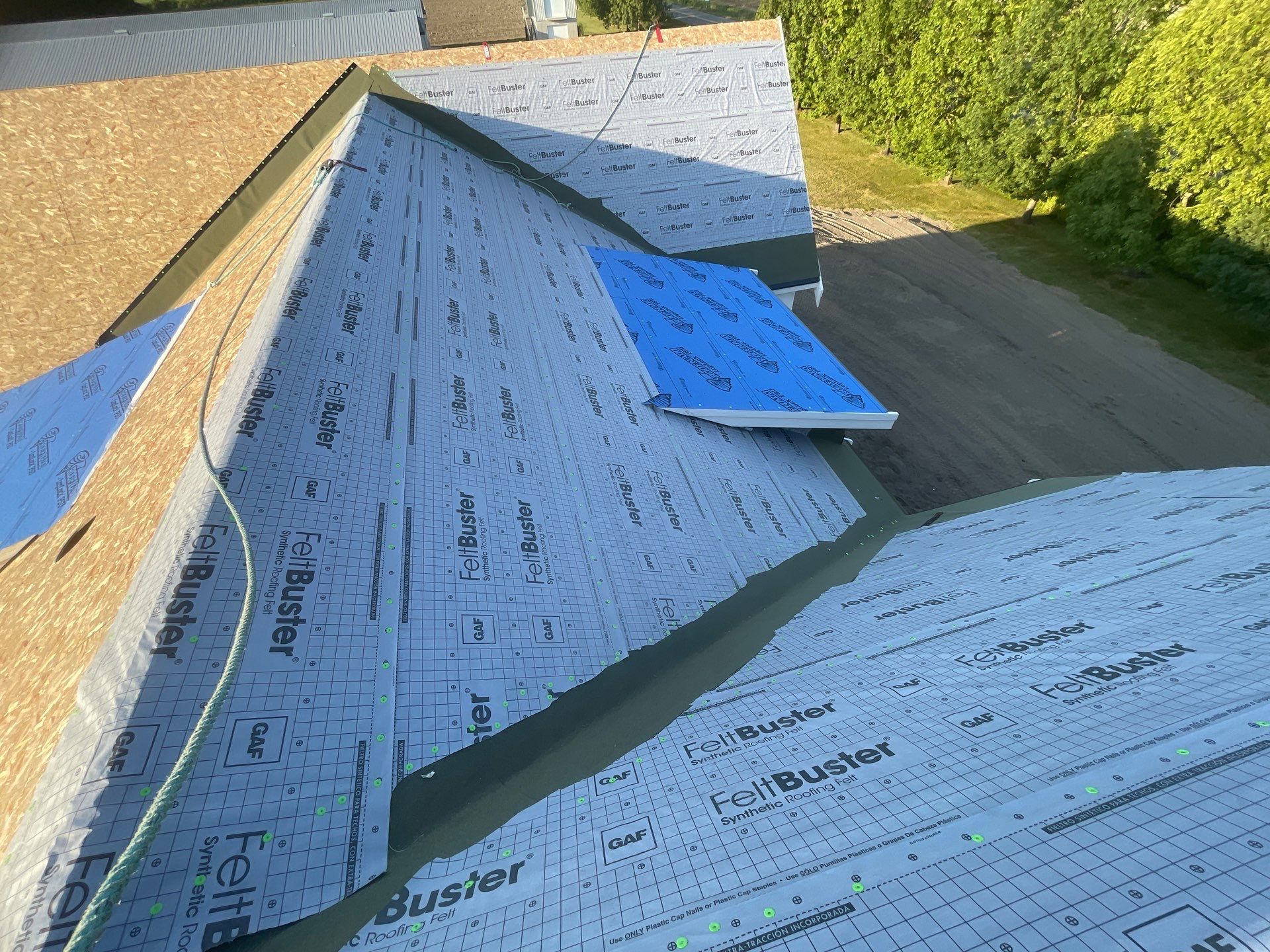 Residential New Construction by Top Notch Roofing Inc