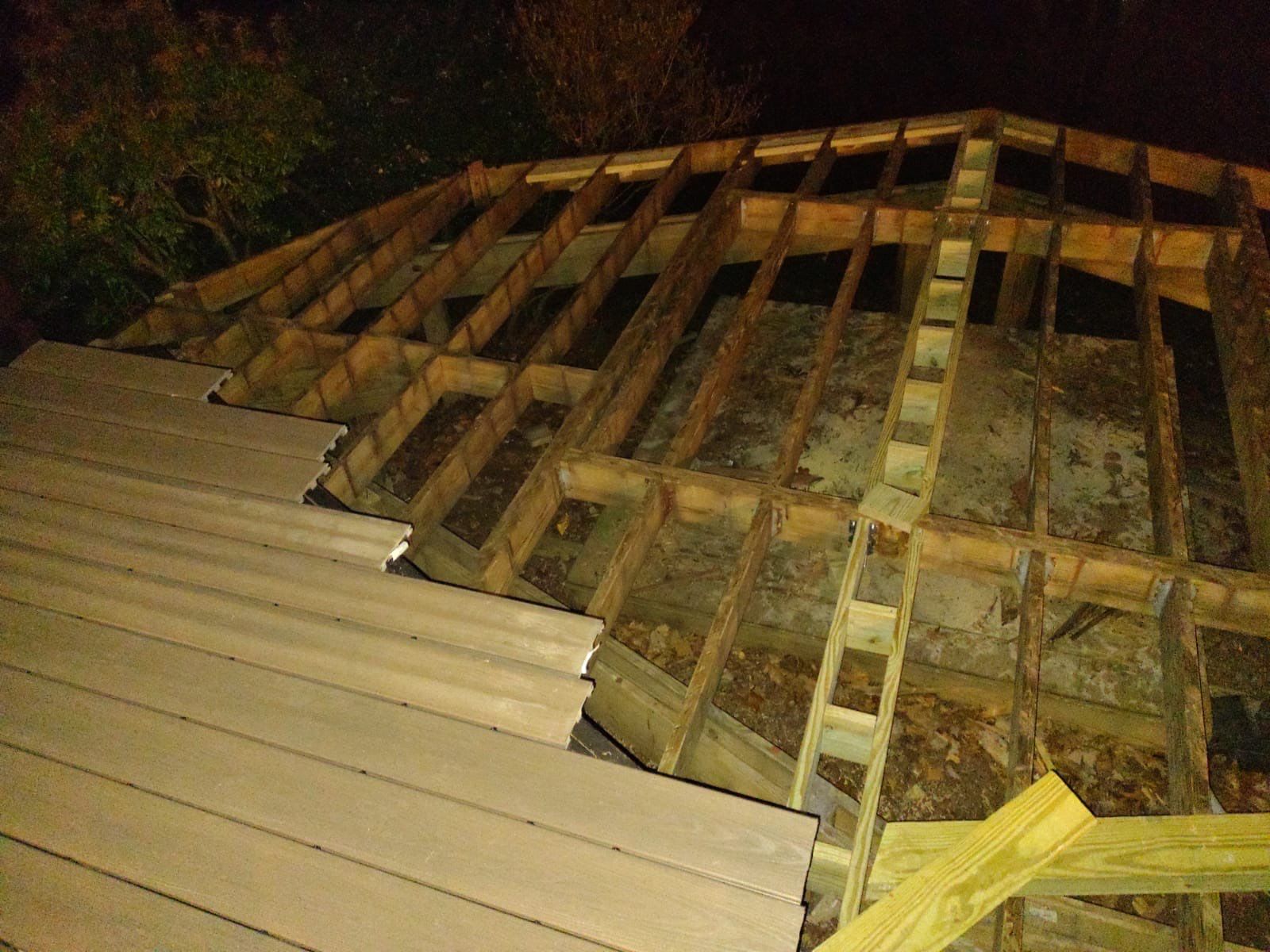 New Deck using Deckorators  decking and vinyl railings by deck guardian