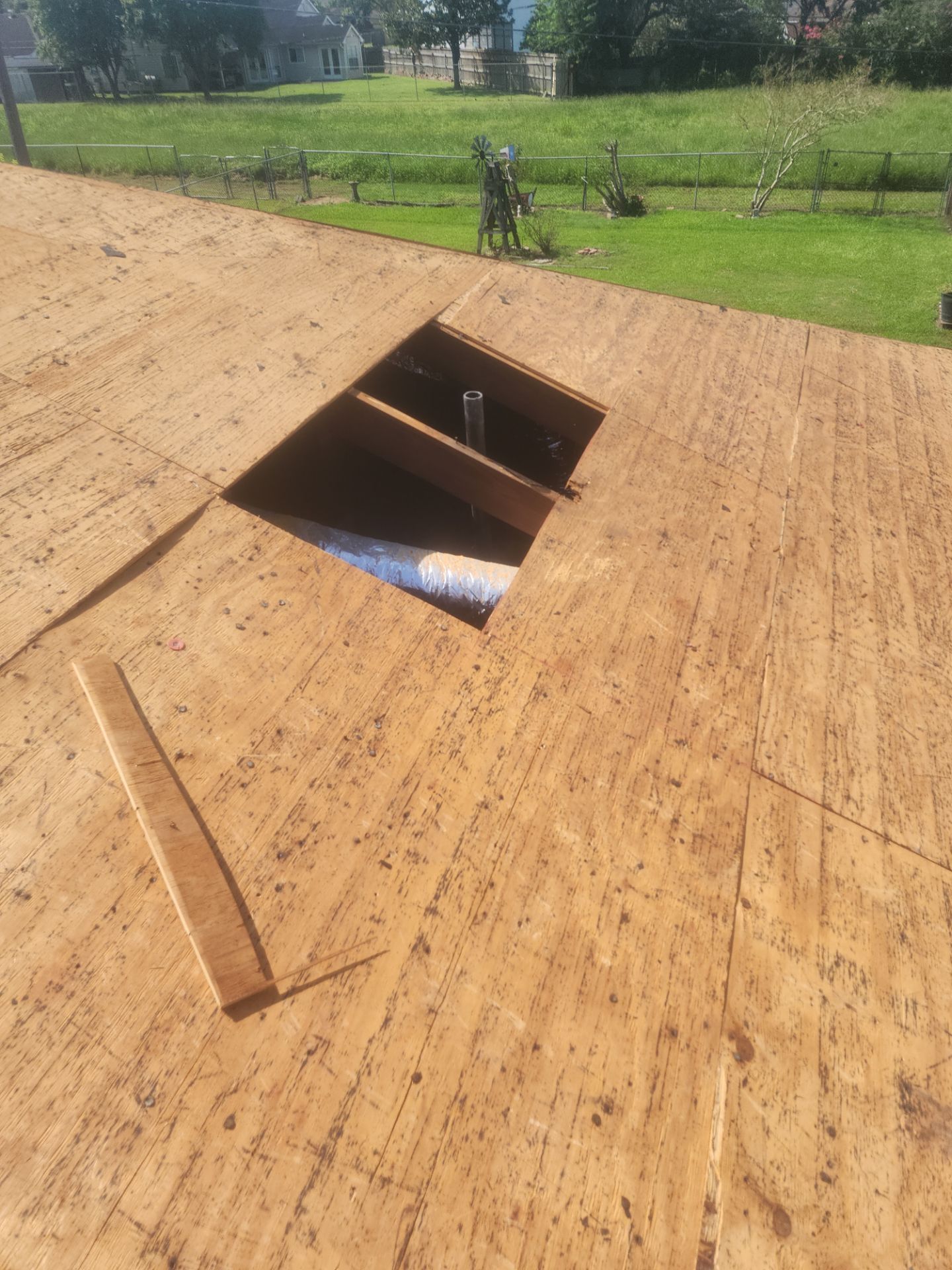 Residential Roofing Installation using Owen's Corning Duration (Lifetime) Shingles by Roof Repair Company