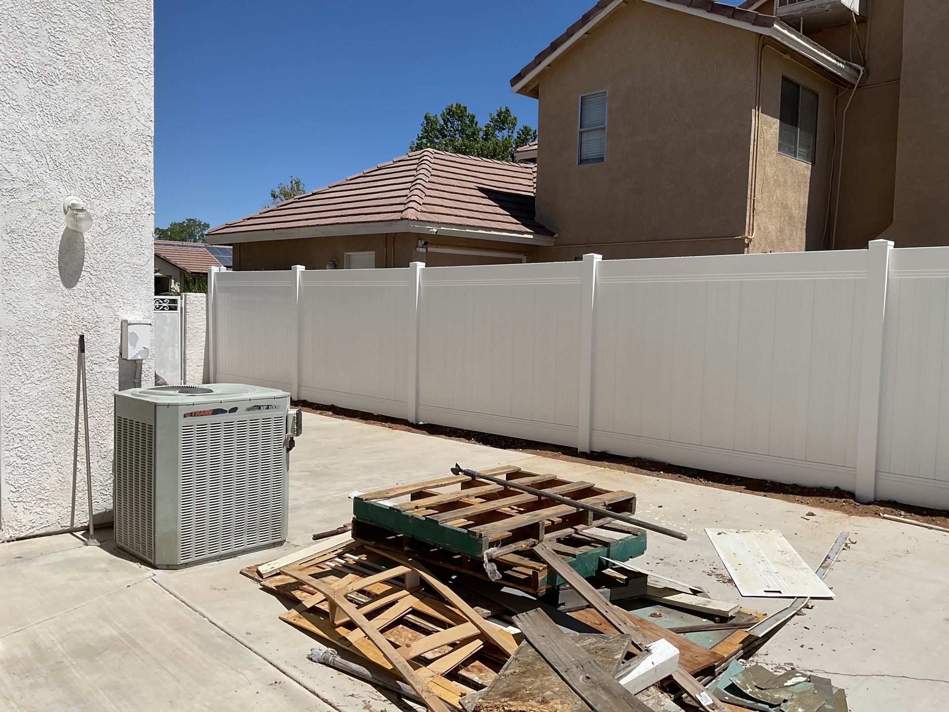 Fence Installation using Vinyl by Fence Guys Inc. 