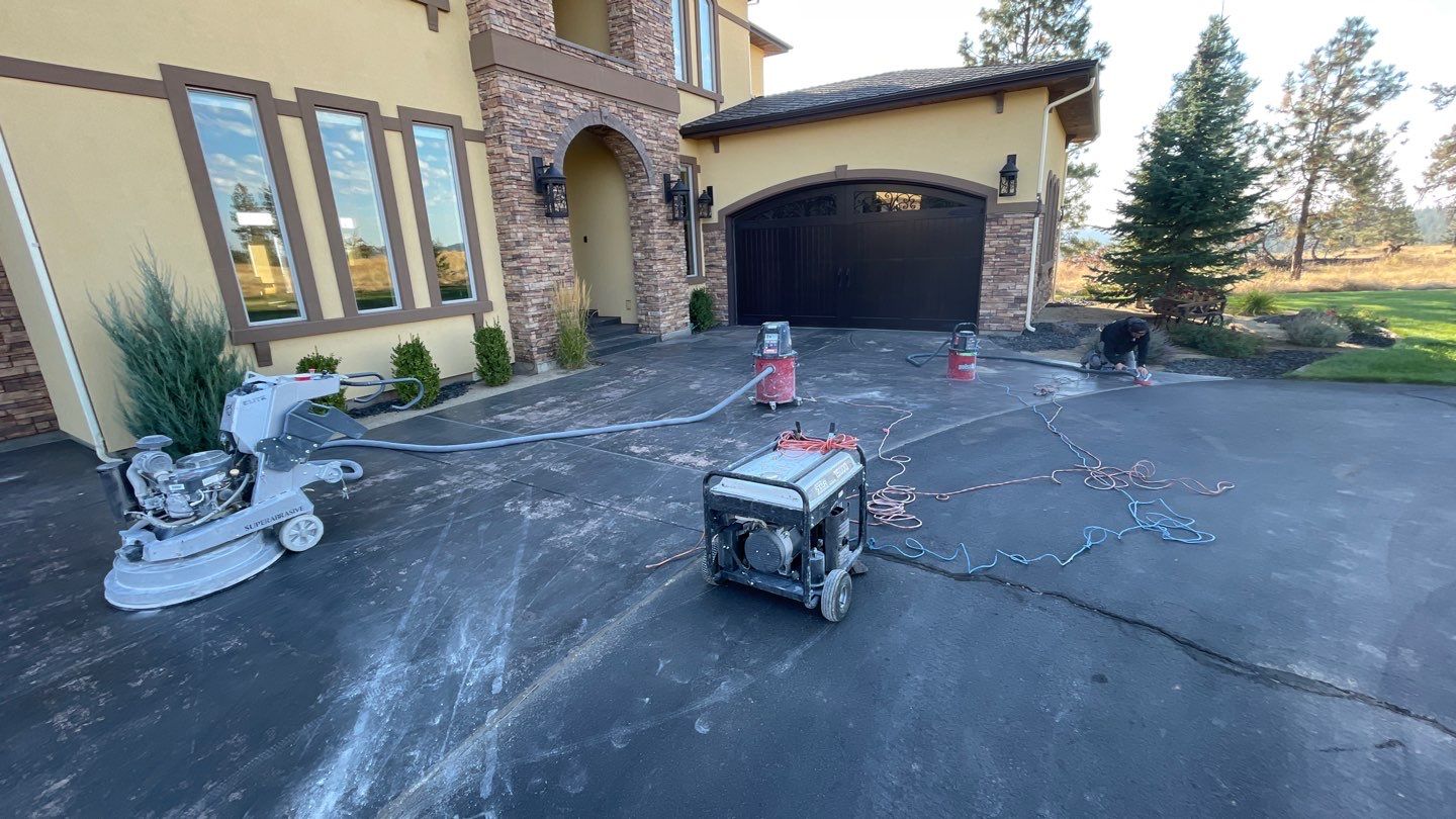 Driveway using Trail Mix 1/8" Chip by Croc Coatings, LLC