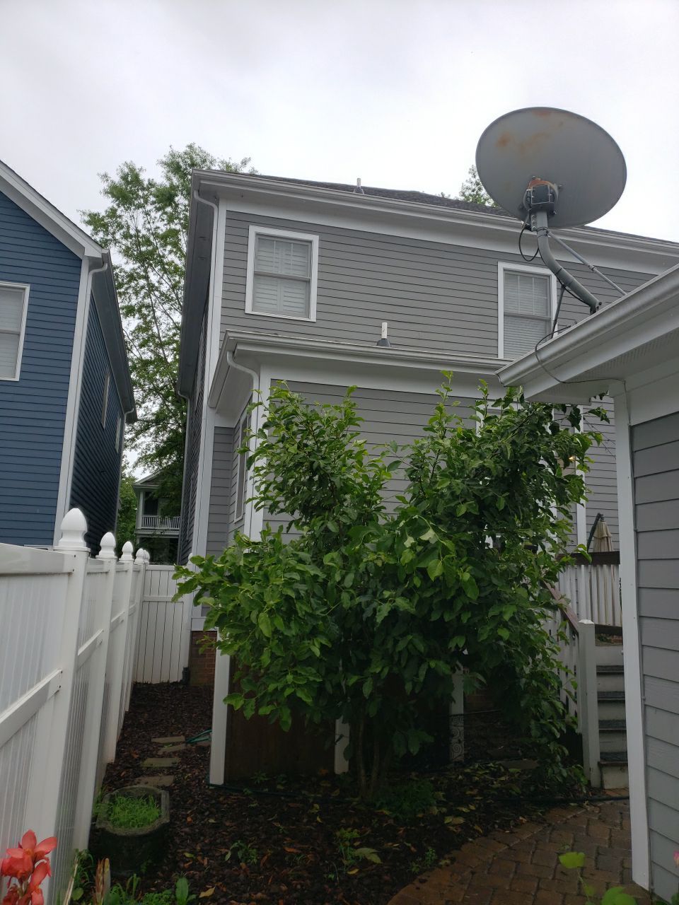 House Wash using cleaner by Power Wash Masters LLC