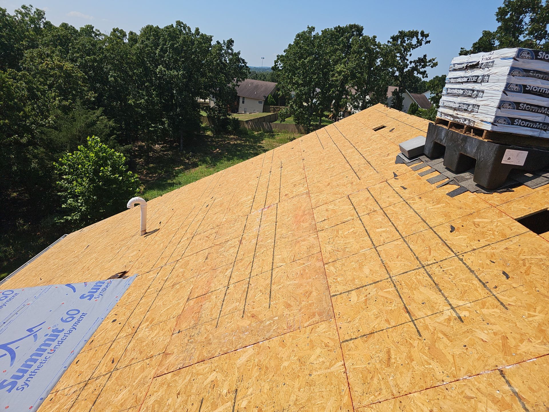 Residential Roofing Install - Atlas StormMaster Shake - Color Chestnut by Titan Commercial & Residential Roofing