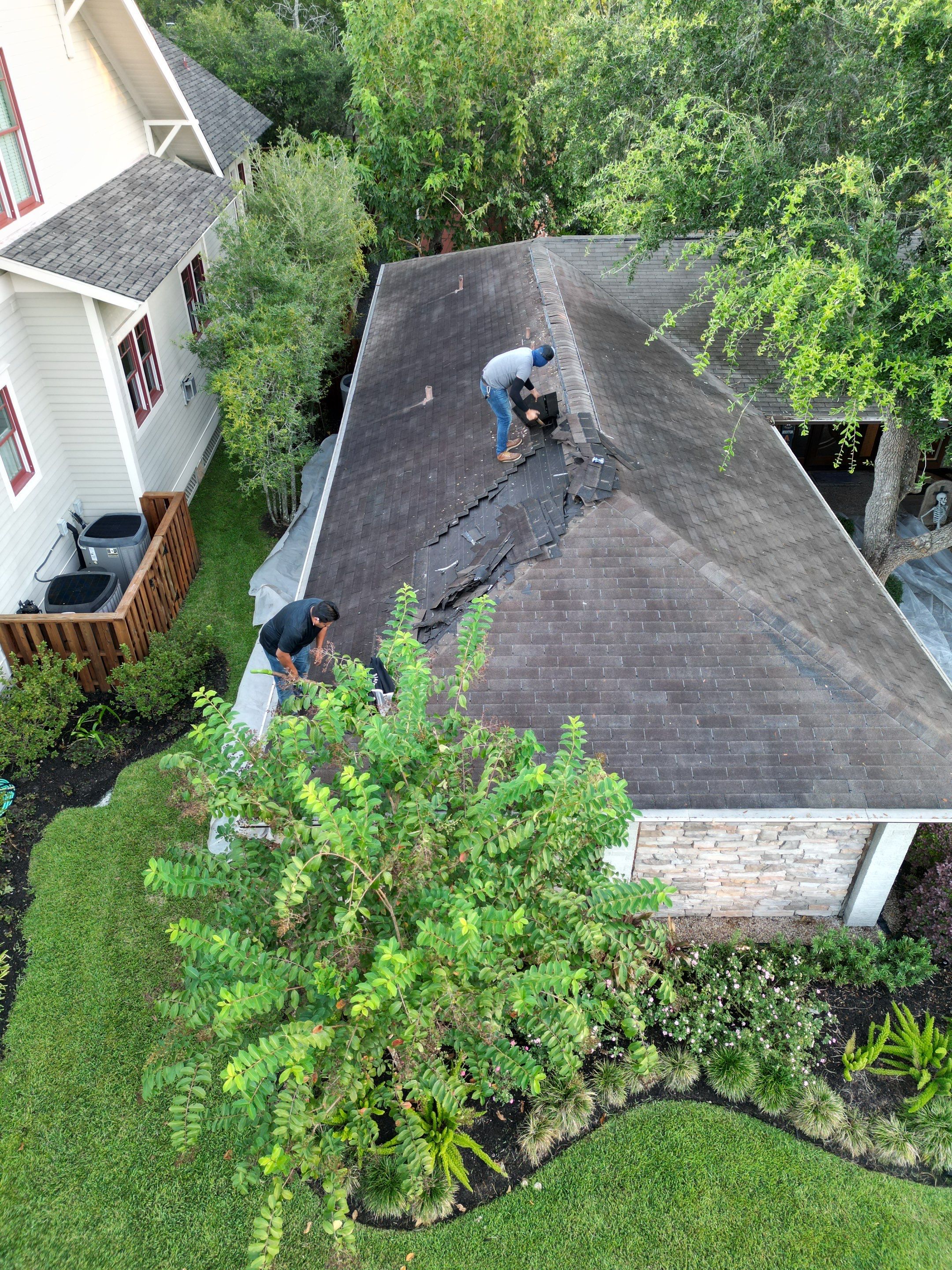 OC Duration Desert Rose by HHH Roofing & Construction