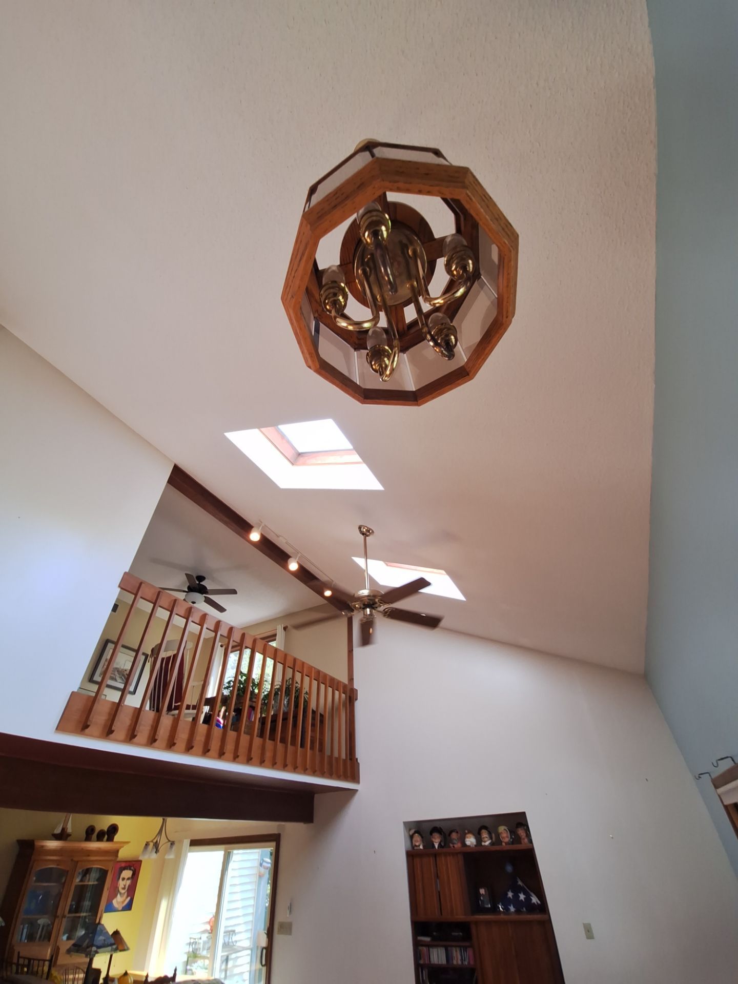 Ceiling and wall repaint by Gordon Painting