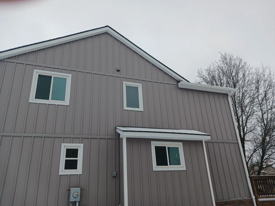 CertainTeed Cedarboards B&B + Alside UltraMax Windows Triple Pane by 180 Contractors