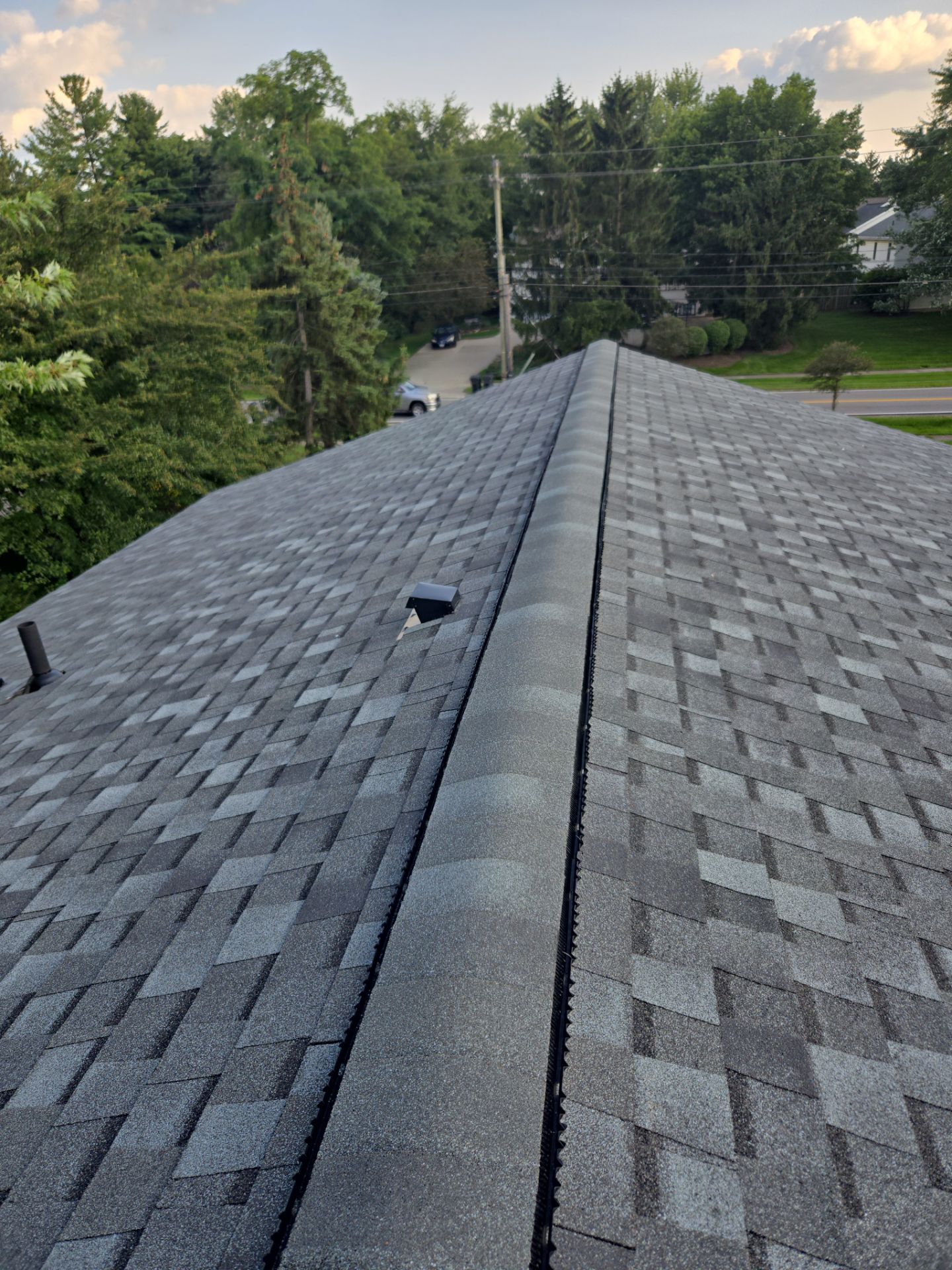Atlas Pinnacle, Color, Coastal Granite, Drip Edge, Tuxedo Gray by Eagle Eye Roofing