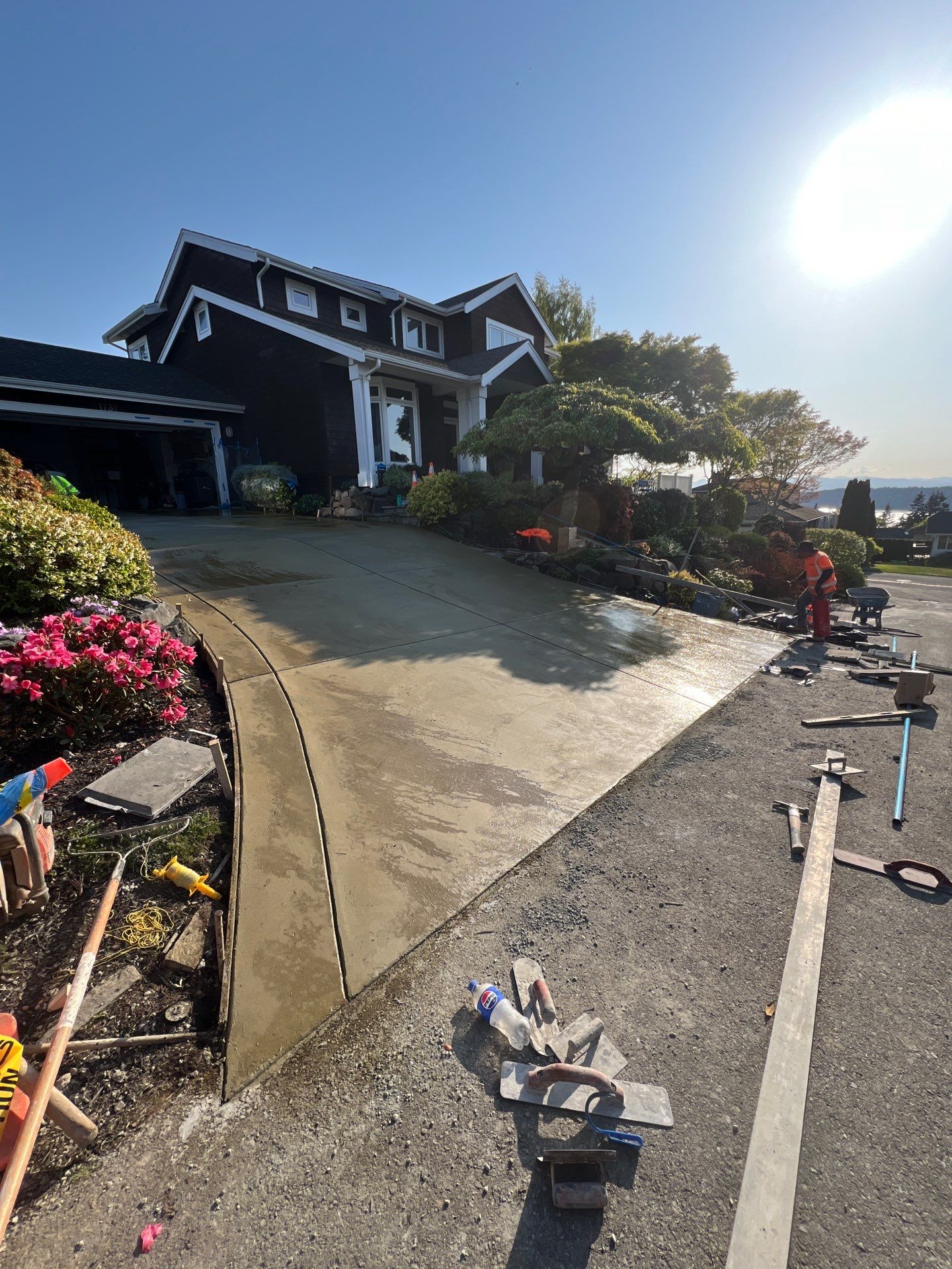 Concrete Driveway Repair | Mukilteo  by Jireh Asphalt & Concrete Inc 