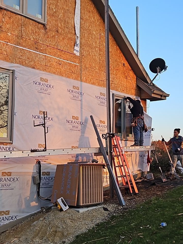 Siding Installation using Norandex Polar Wall Plus Siding, Window Wraps by Total Exteriors
