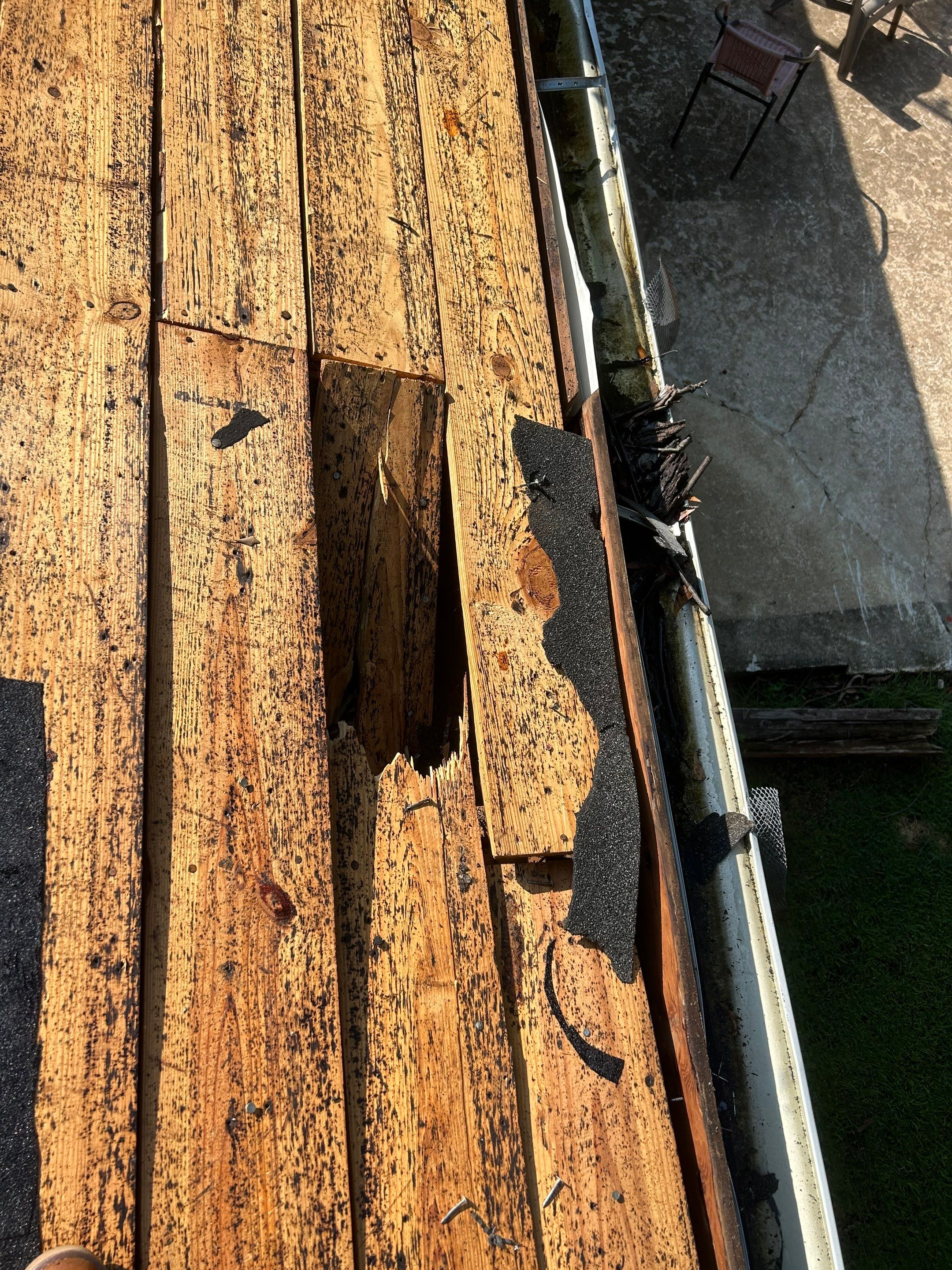 Gutter and Gutter Guards Replacement in Crestwood by The Roofing Dudes