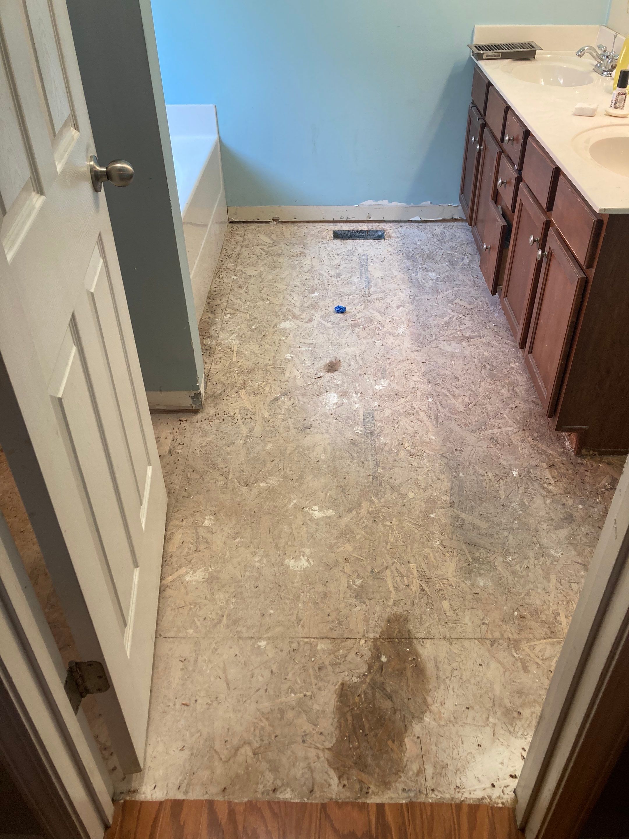 Beautiful new custom tile shower, tub surround and accent walls by Footprints Floors of Nashville