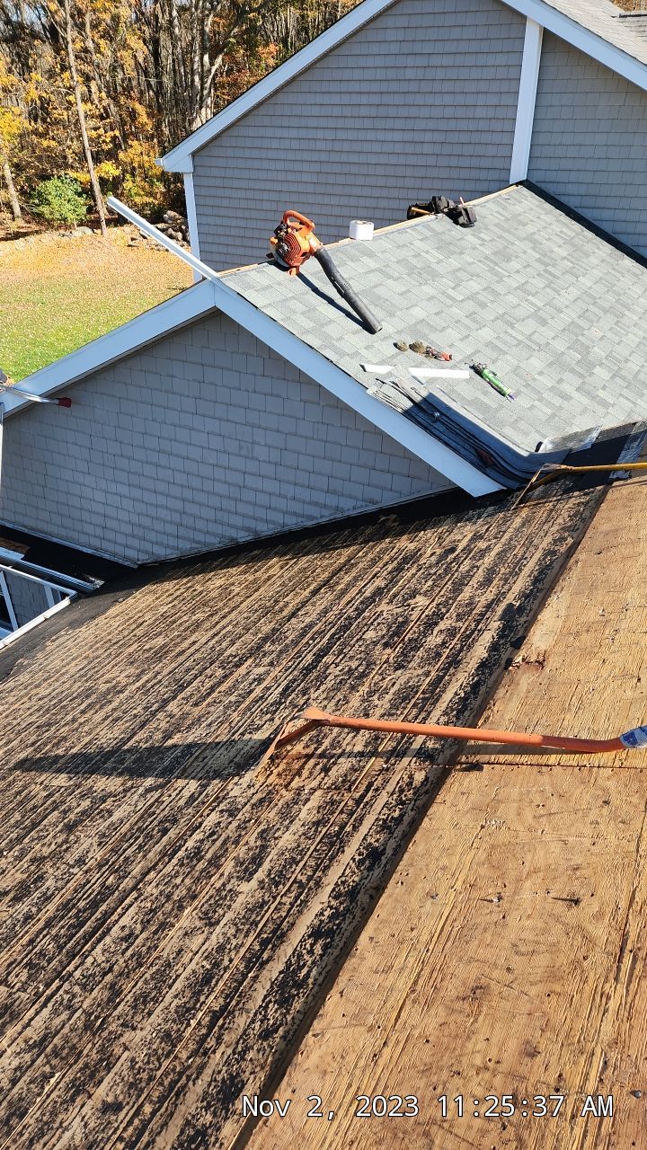 Residential Roofing Installation using Owens Corning TruDefinition Estate Gray by A Plus Exterior