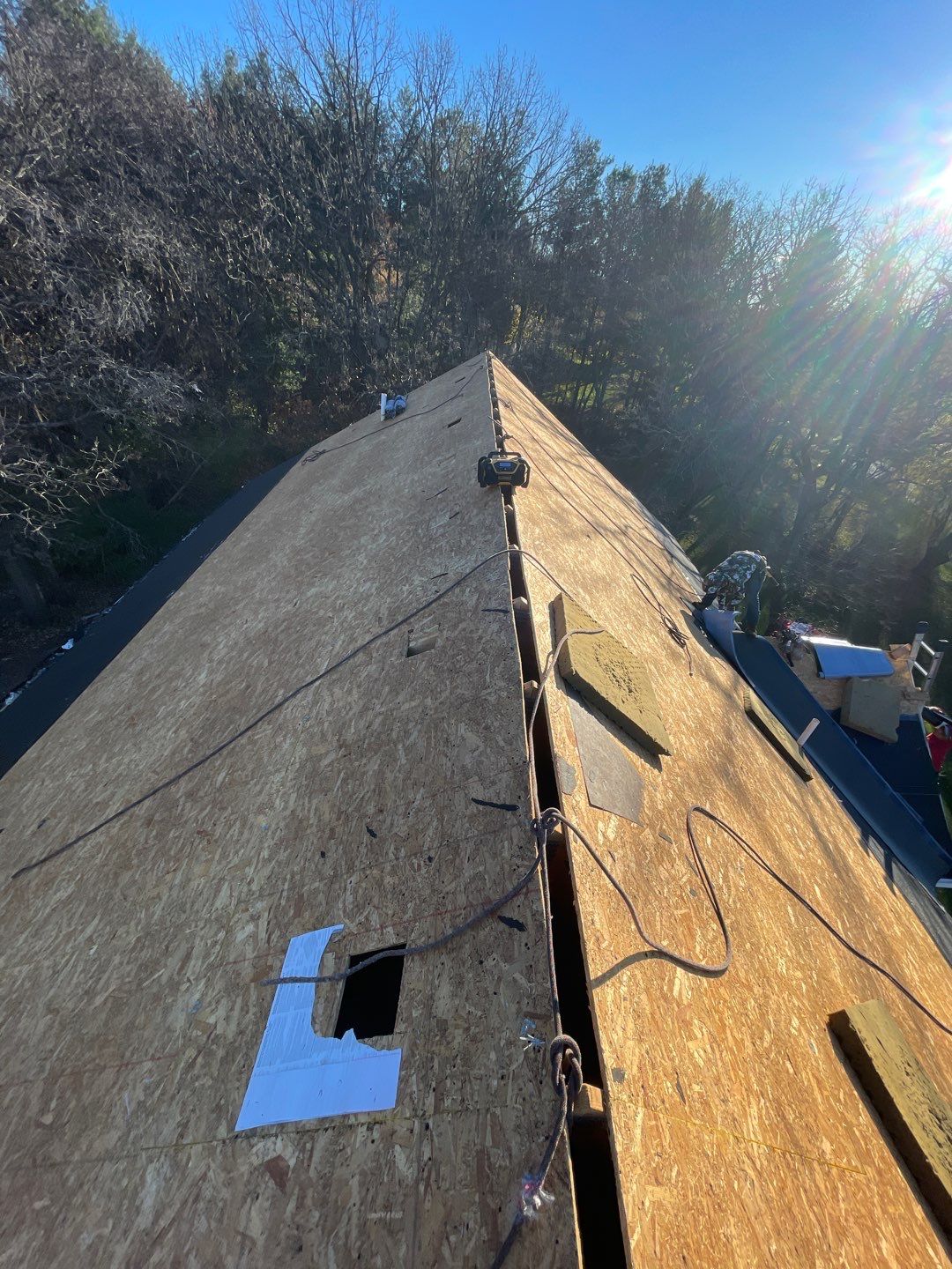 Roof & Siding Replacement – Oak Grove, MN | Insurance-Approved | Owens Corning Duration Midnight Plum & Mastic Carvedwood Harbor Grey by First Impressions Exteriors