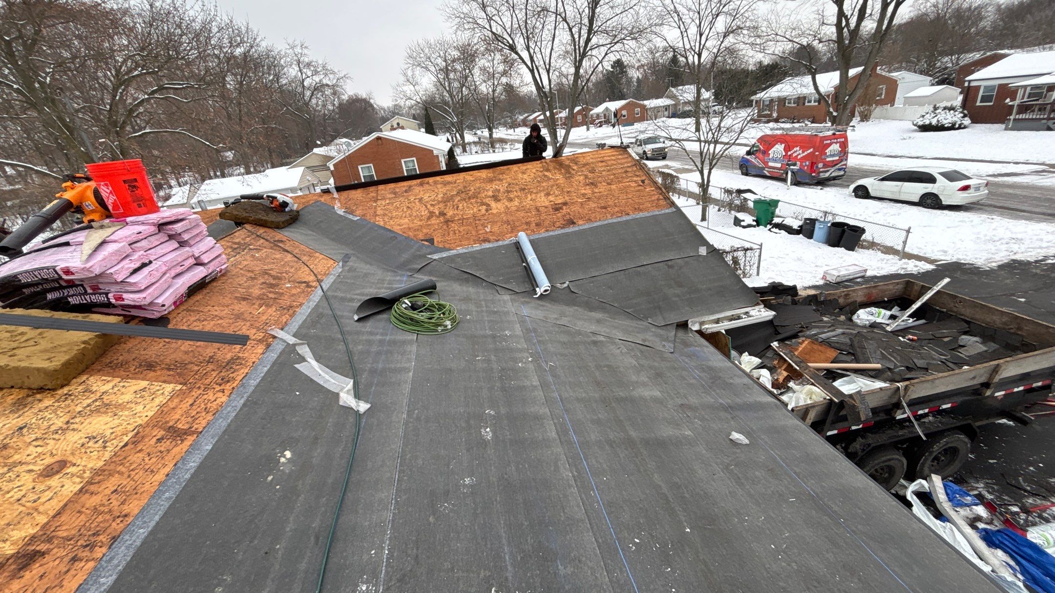 Roof Replacement using Owens Corning Onyx Black by 180 Contractors