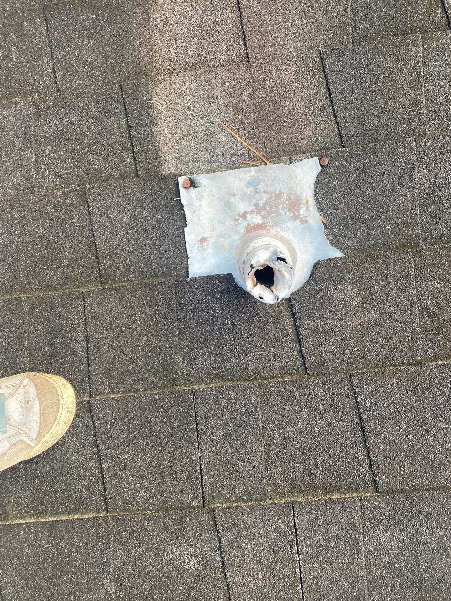 Hail Damage using Owen's Corning Duration (Lifetime) Shingles by Roof Repair Company