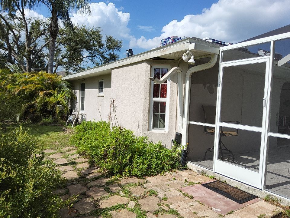 Seamless Gutter Replacement in Punta Gorda FL by Gutter Professors