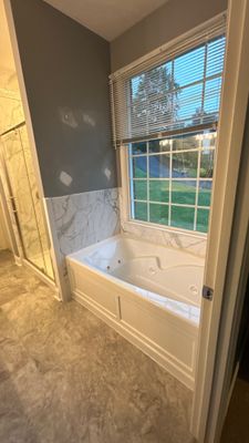 1 Bath. Multiple Wet Areas.