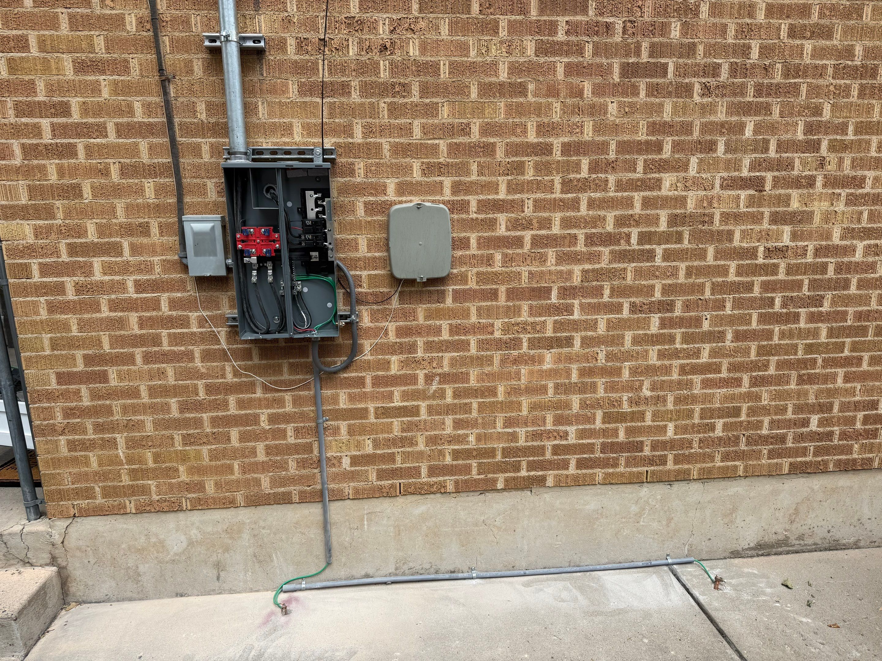 Meter and Panel Swap by H&H Electrical Services 