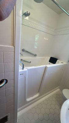 Walk-In Tub