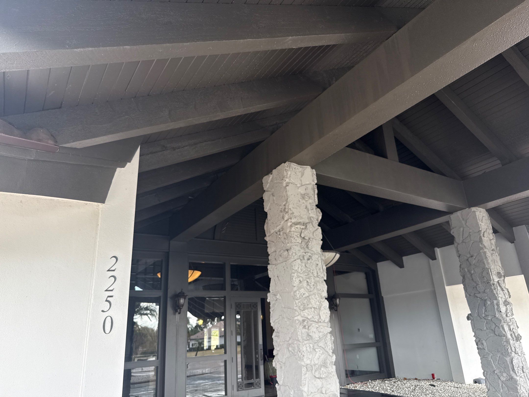 Commercial Entrance Cleaning at The Club at River Wilderness – Parrish, FL by Sunshine AquaWash