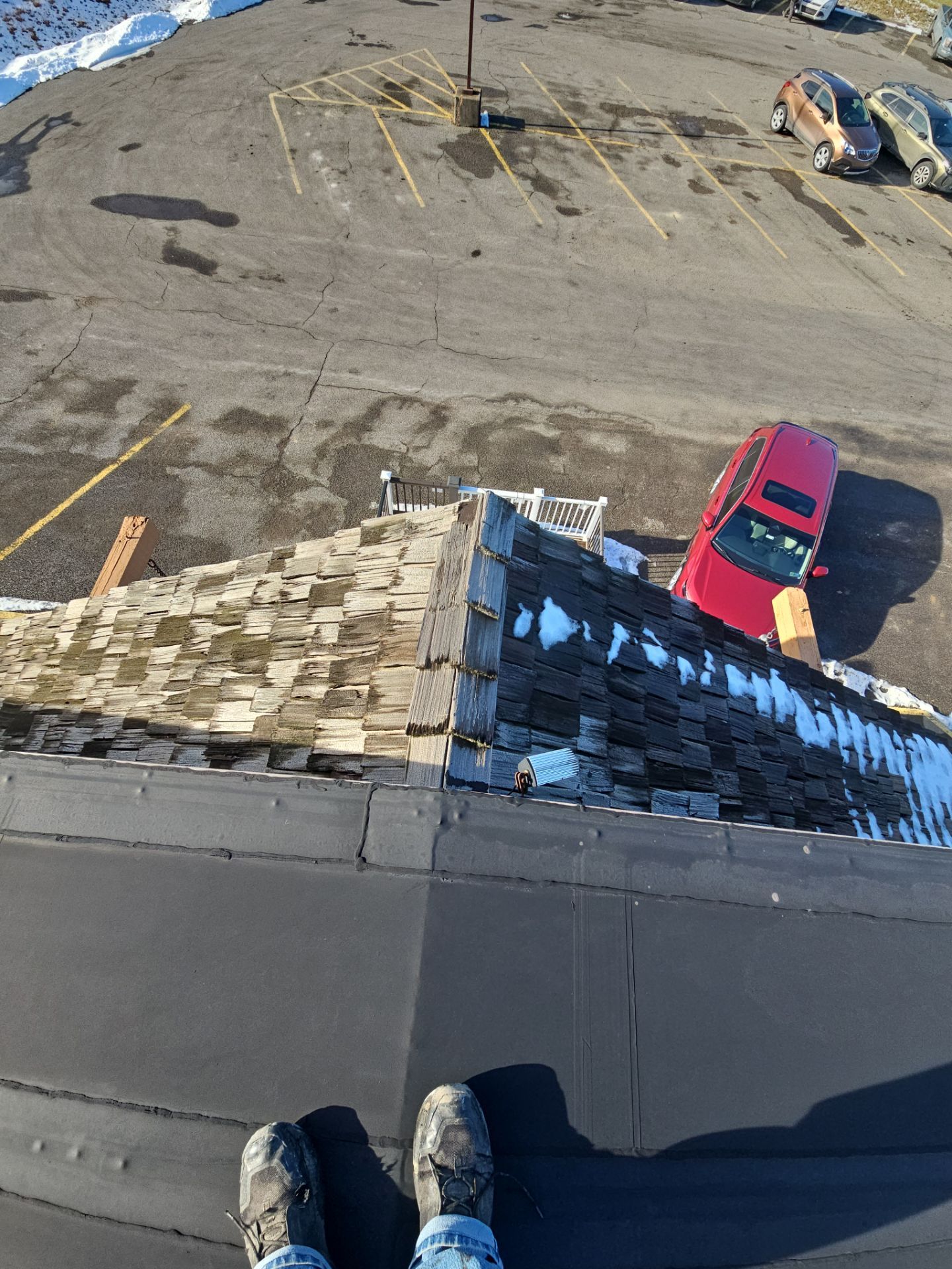 HP Starr by 768 ROOF, LLC.