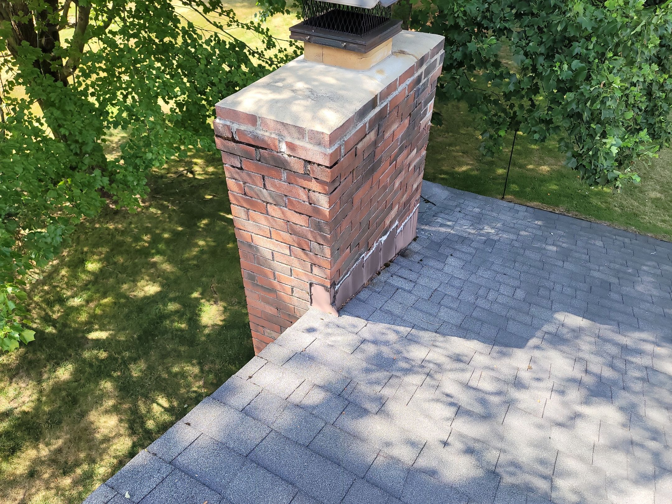 OWENS CORNING COLOR: Onyx Black by Eagle Eye Roofing