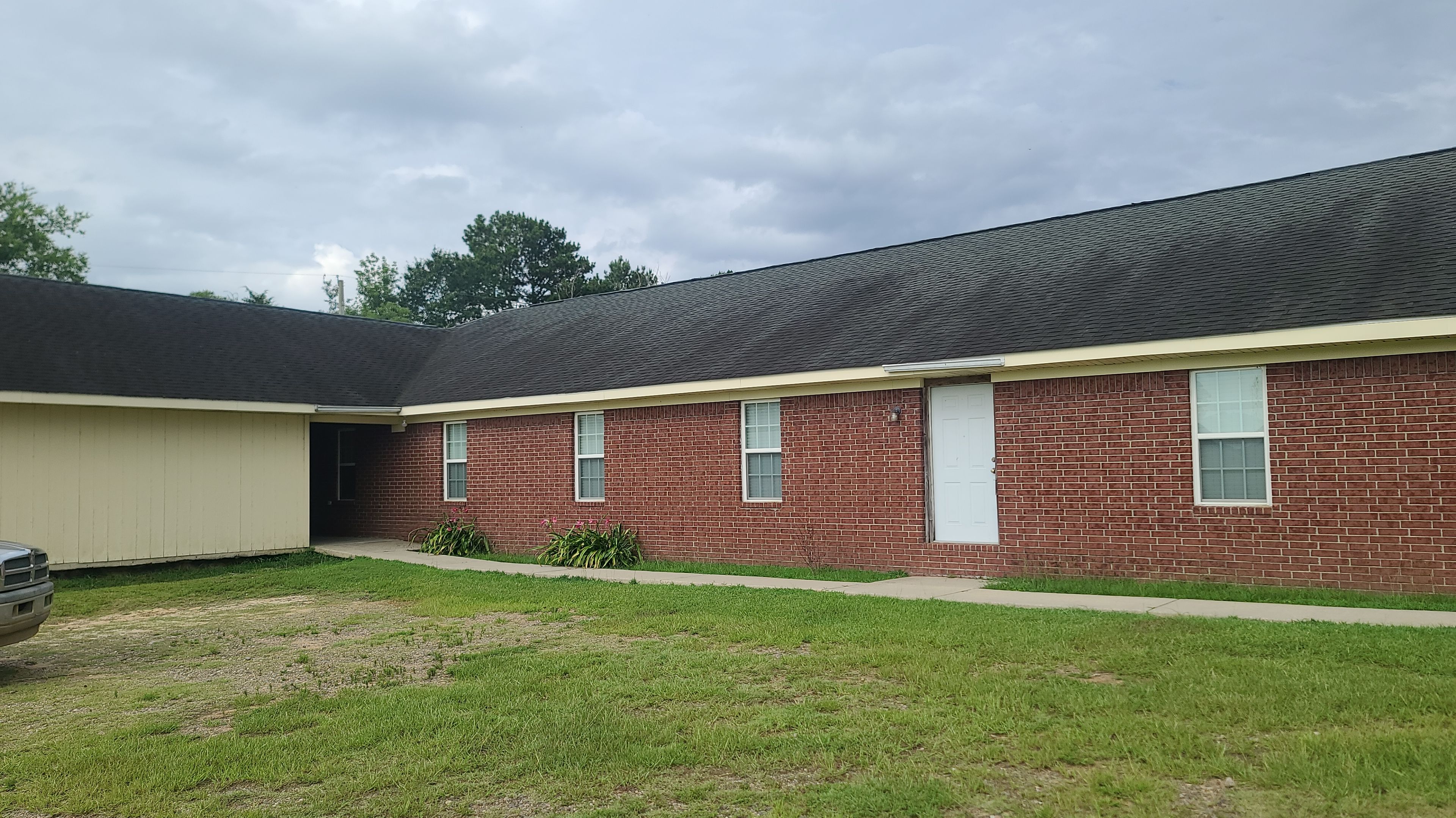 Residential Shingle Reroof using Malarkey Vista by Hostetler Roofing