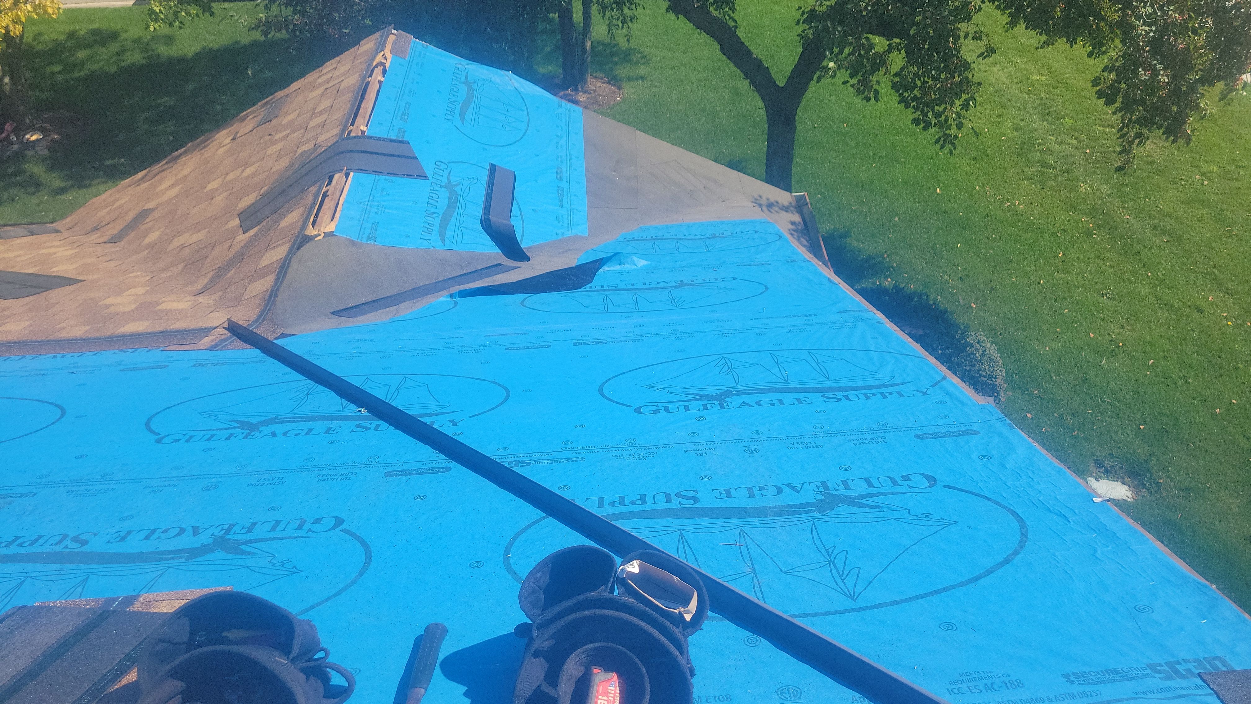 Roof Replacement using CertainTeed Landmark by 180 Contractors
