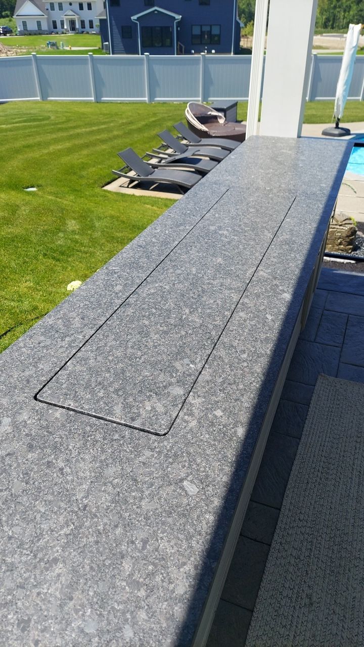 Outdoor Living - Addition by Ivy Lea Construction