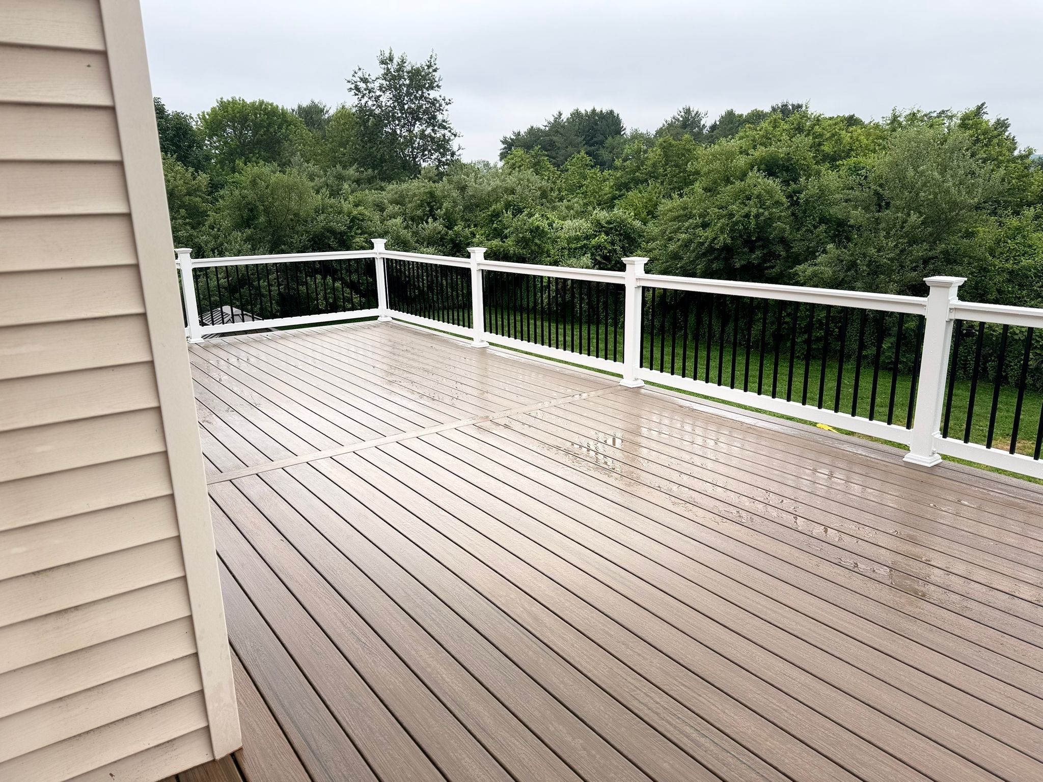New Deck in Mt. Olive, New Jersey by deck guardian