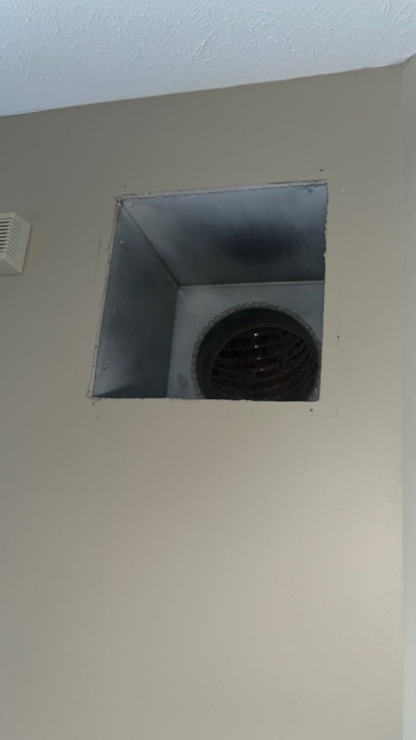 Air Duct Cleaning With a Vacuum Truck in Wexford, PA by Superior Air Duct Cleaning