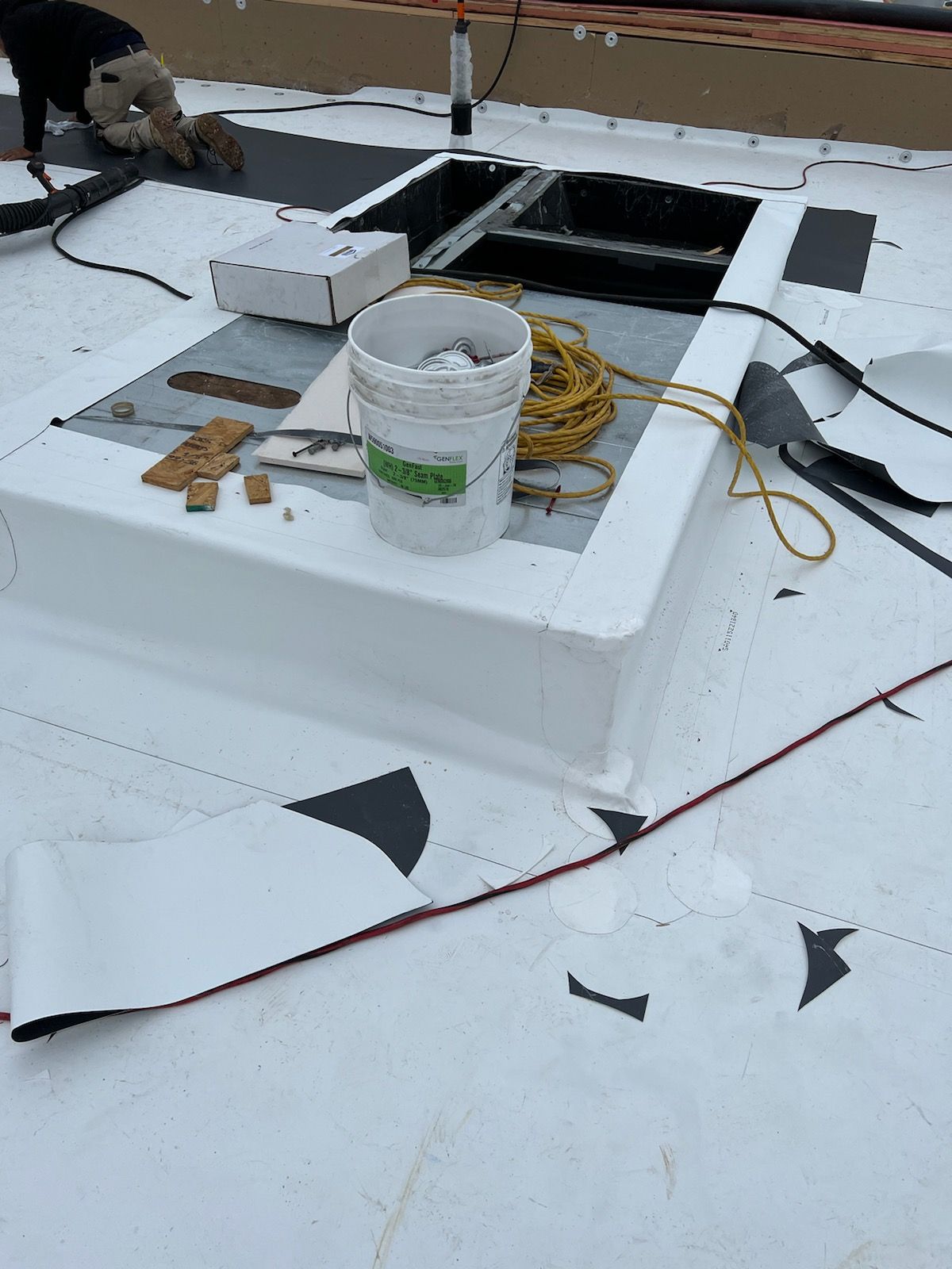 Bank of America Commerial Roof Installation using GAF TPO in Austin, TX by Roof Experts