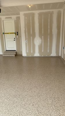 Raymore Garage Finishing With Custom Epoxy Floor Coating