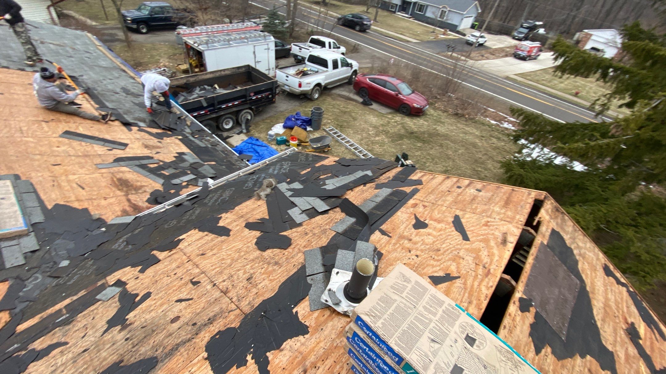 Roof Replacement using CertainTeed Landmark by 180 Contractors
