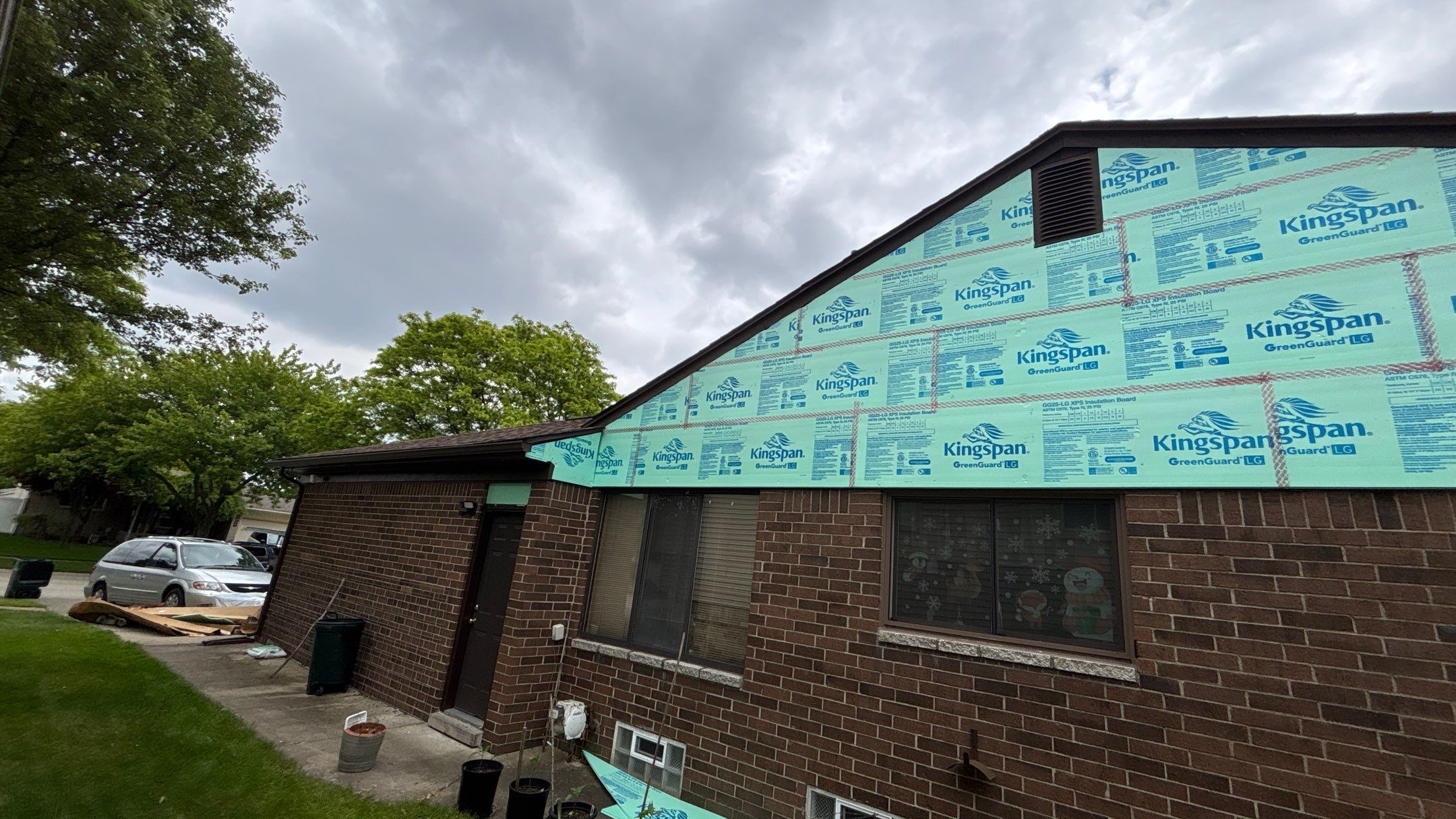 Siding Installation using Ascend 7" Composite Flagship Brown by 180 Contractors