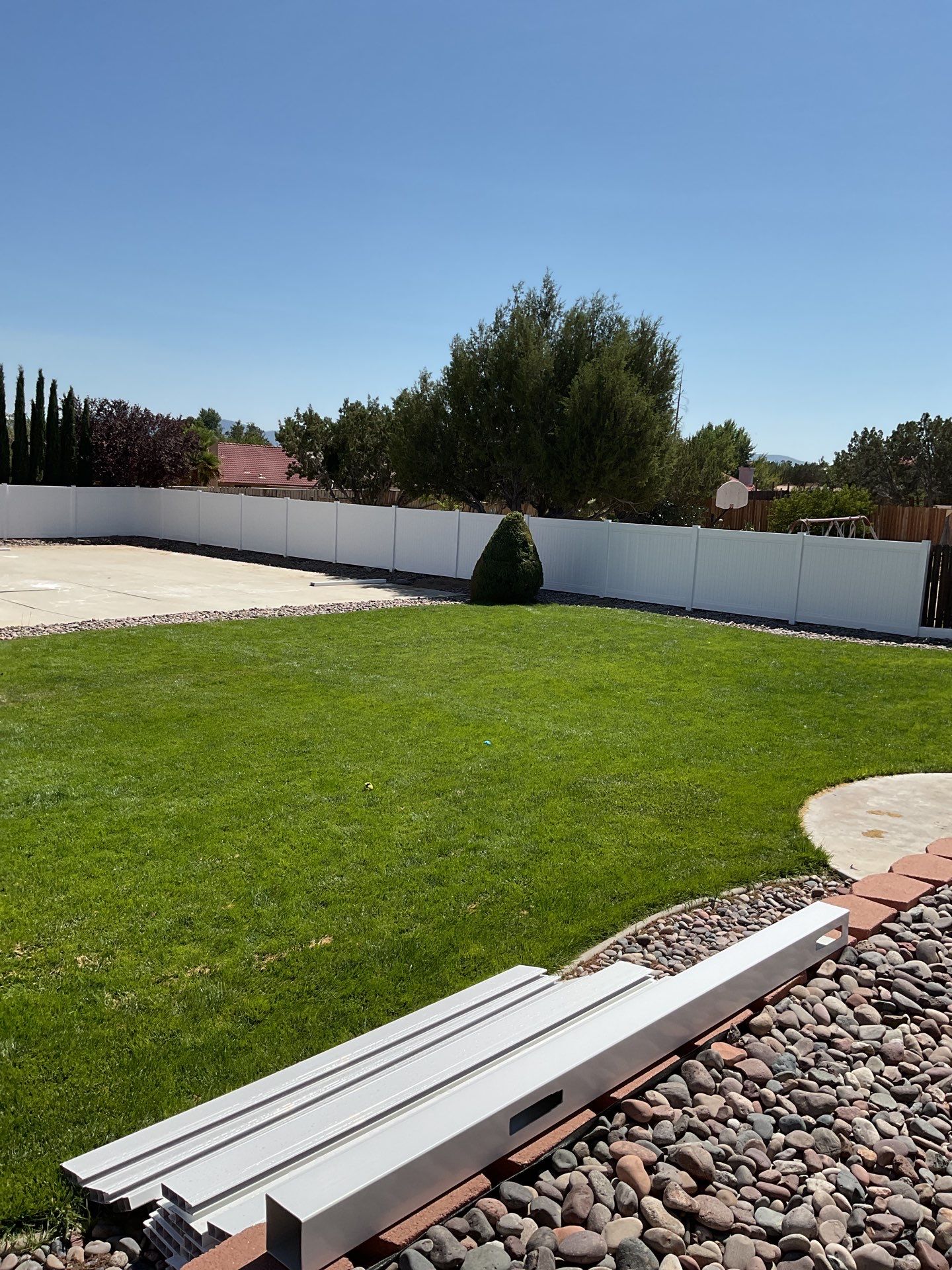 Fence Installation using Vinyl by Fence Guys Inc.